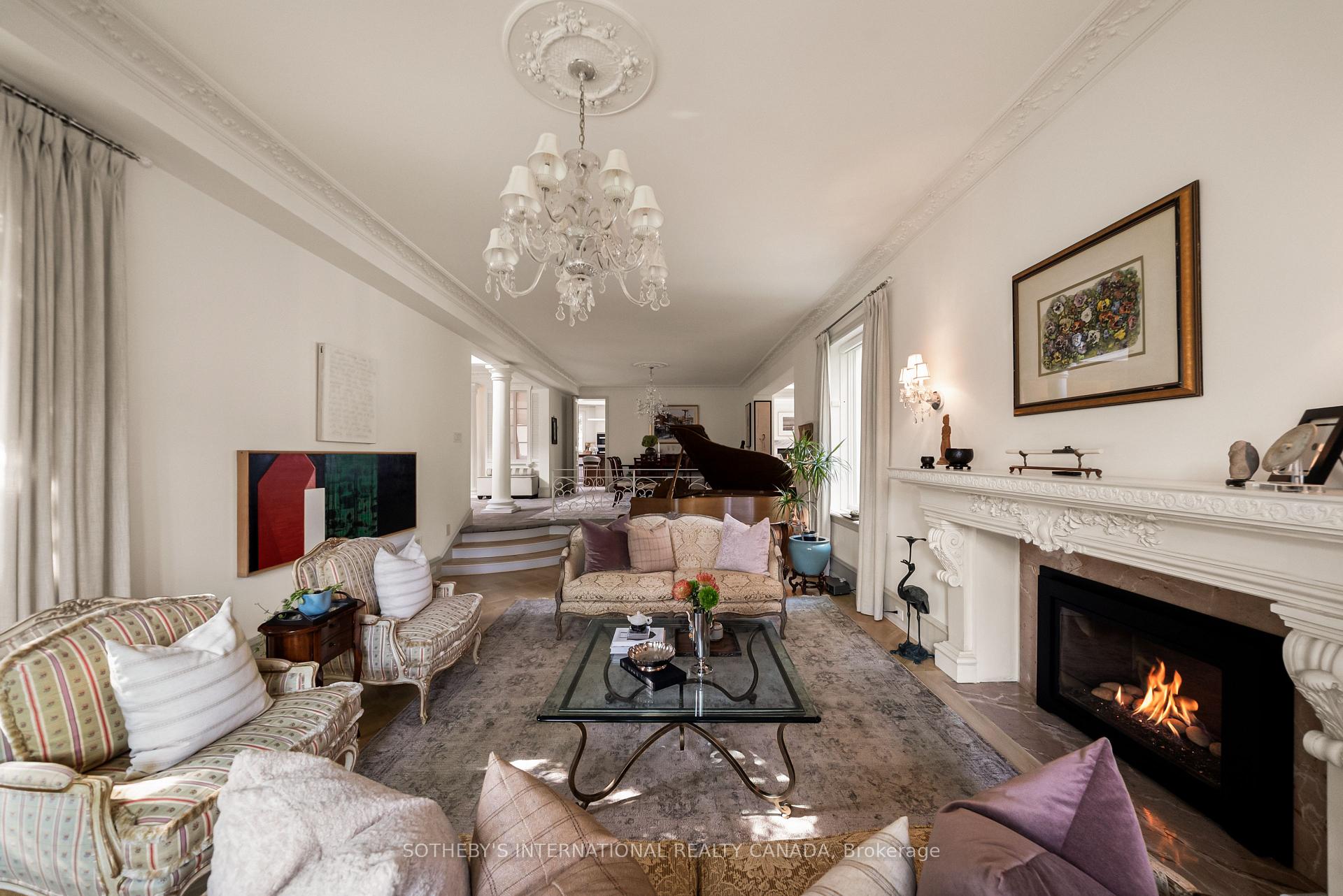 Photo 16 of 12 Forest Glen Crescent, North York, Bridle Path-Sunnybrook-York Mills — HOMEH