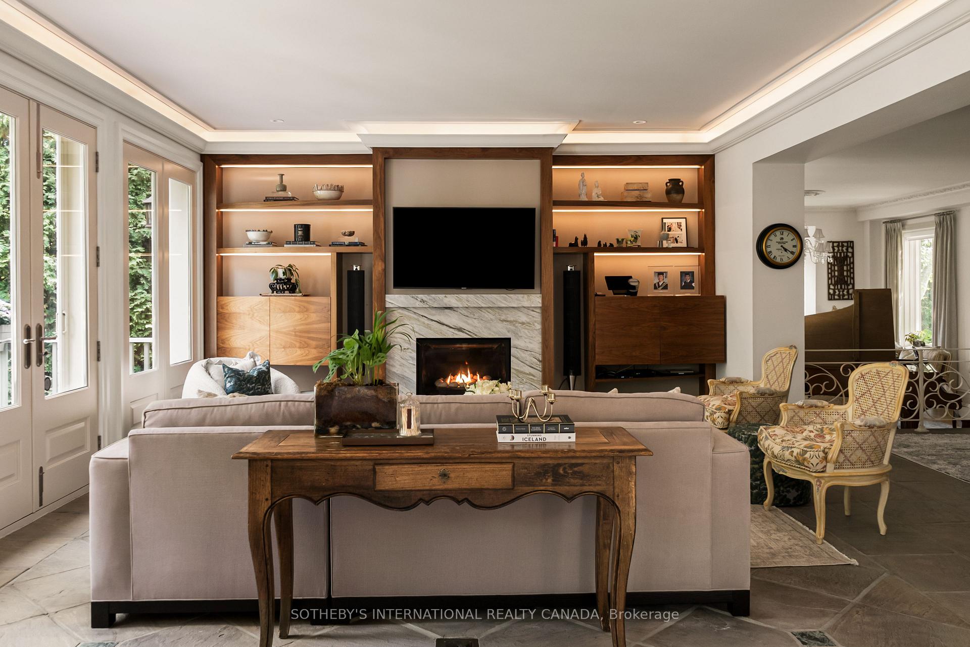 Photo 18 of 12 Forest Glen Crescent, North York, Bridle Path-Sunnybrook-York Mills — HOMEH