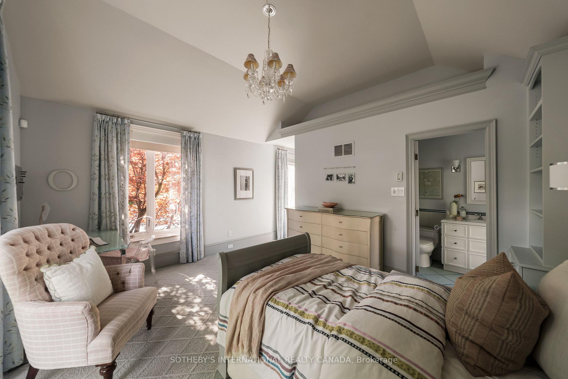 Photo 31 of 12 Forest Glen Crescent, North York, Bridle Path-Sunnybrook-York Mills — HOMEH