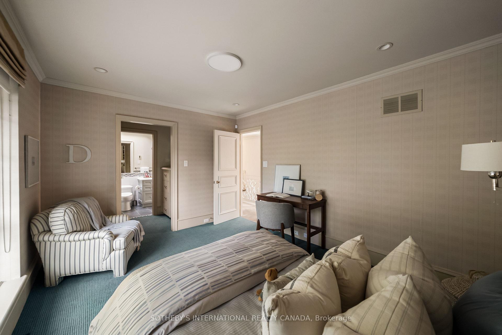 Photo 34 of 12 Forest Glen Crescent, North York, Bridle Path-Sunnybrook-York Mills — HOMEH