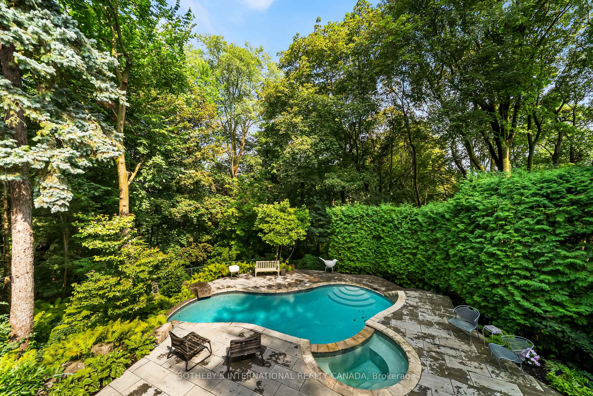 Photo 49 of 12 Forest Glen Crescent, North York, Bridle Path-Sunnybrook-York Mills — HOMEH