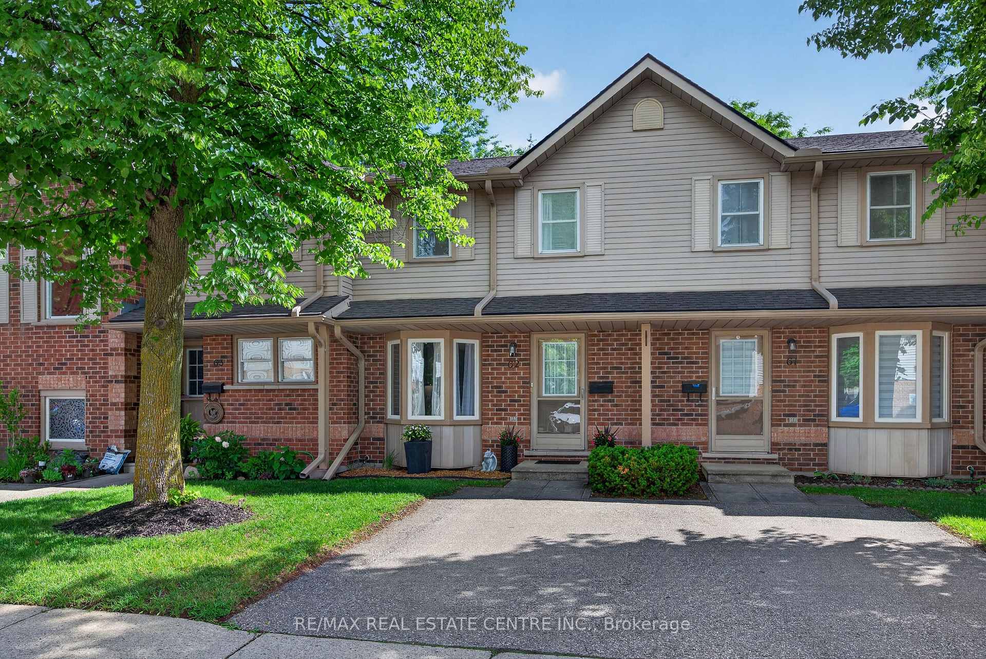 Photo 1 of Unit 62, 180 Marksam Road, Guelph, Willow West/Sugarbush/West Acres — HOMEH