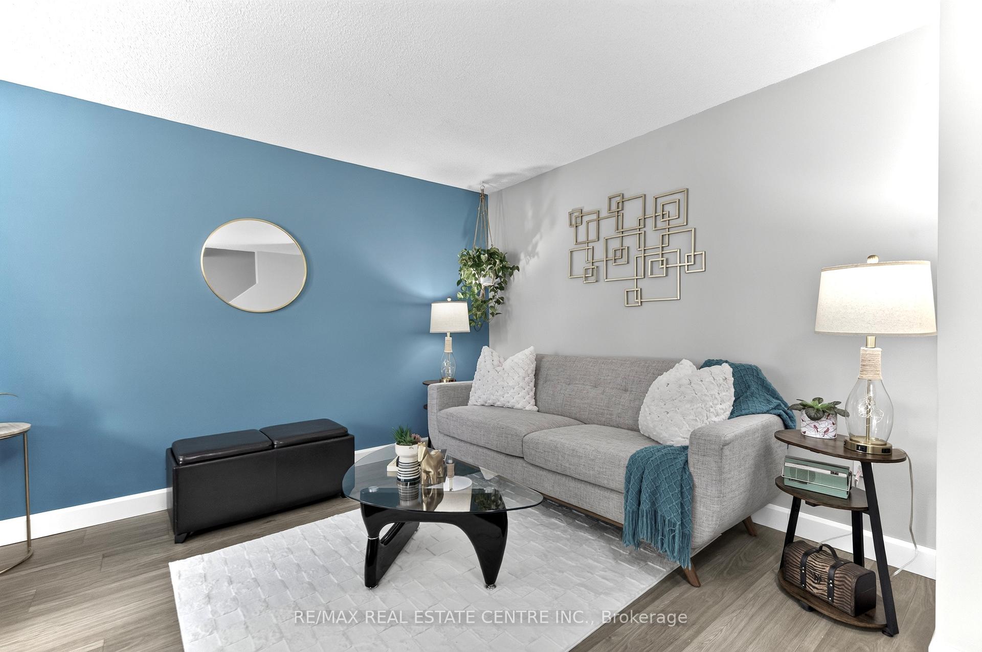 Photo 4 of Unit 62, 180 Marksam Road, Guelph, Willow West/Sugarbush/West Acres — HOMEH