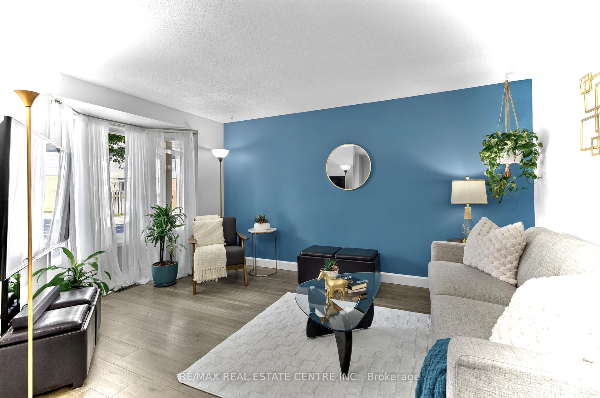 Photo 6 of Unit 62, 180 Marksam Road, Guelph, Willow West/Sugarbush/West Acres — HOMEH