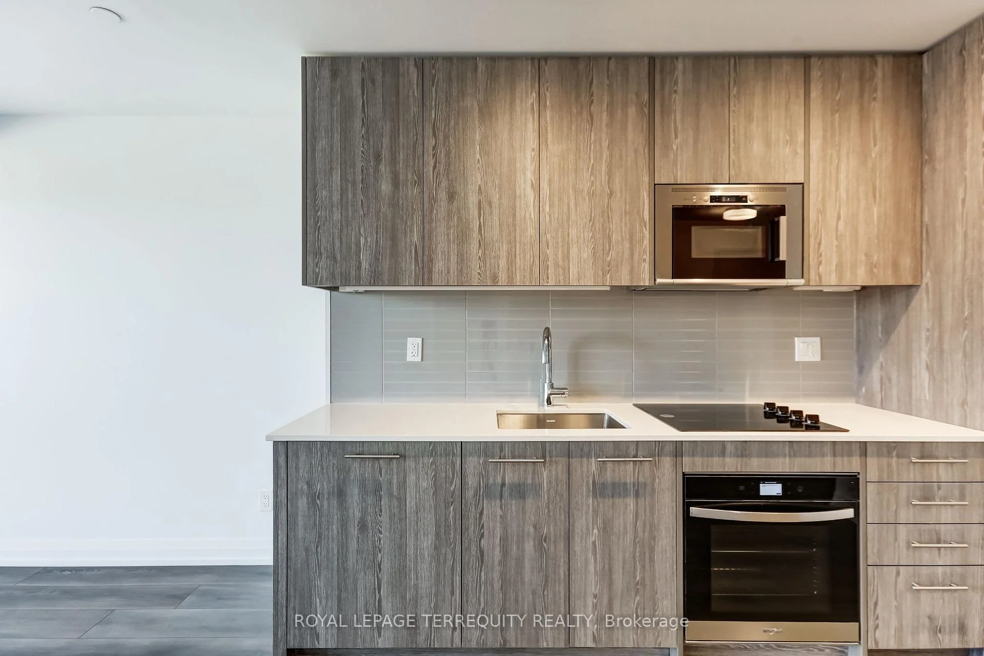Photo 20 of Unit 1906, 286 Main Street, Toronto, Danforth — HOMEH