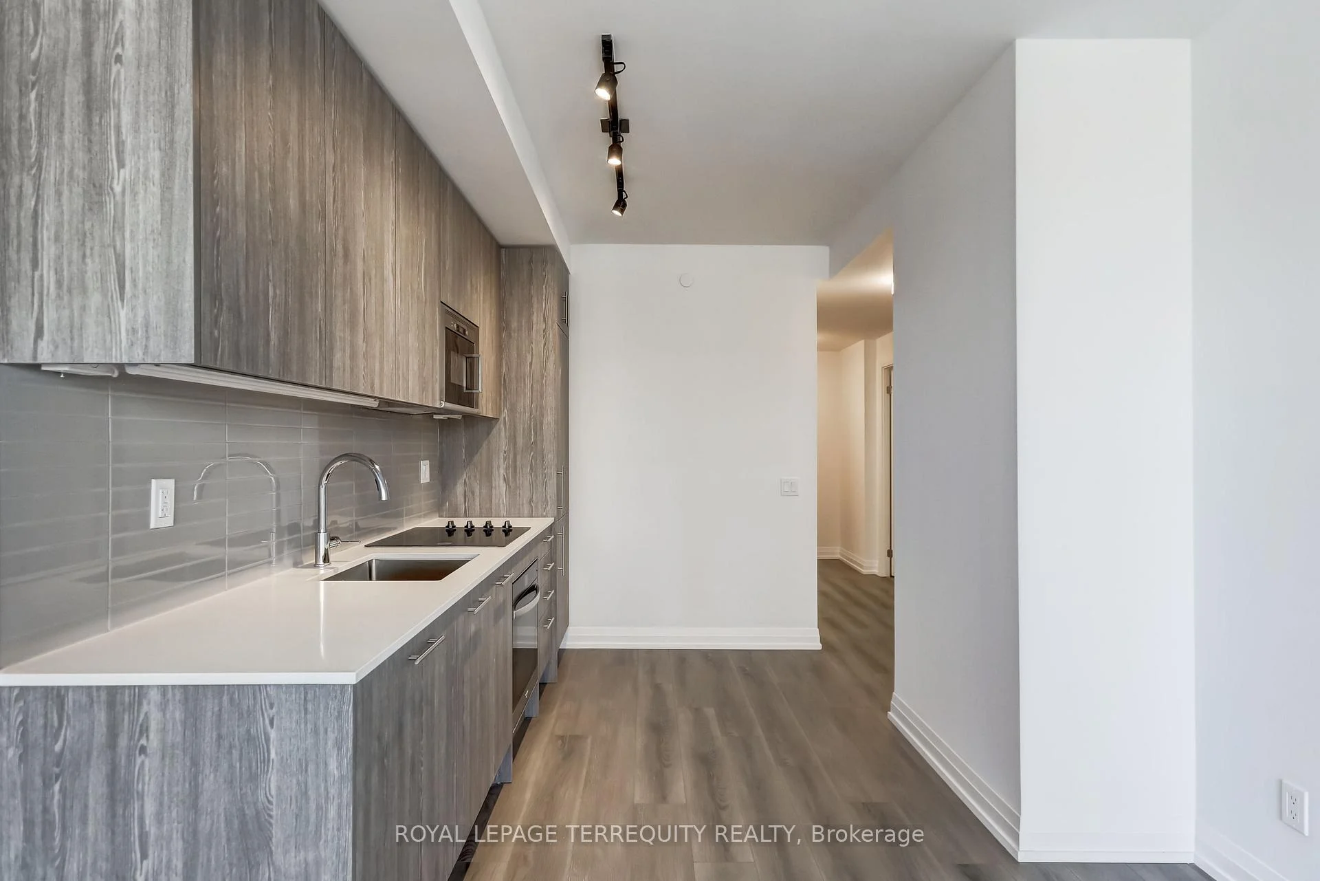 Photo 24 of Unit 1906, 286 Main Street, Toronto, Danforth — HOMEH