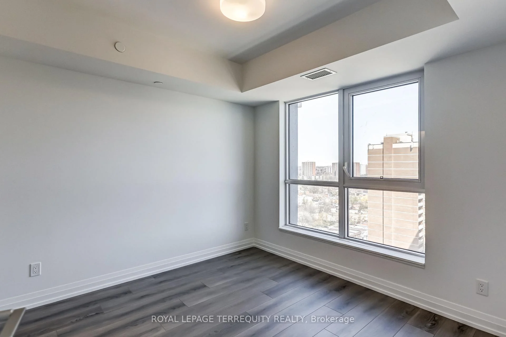 Photo 38 of Unit 1906, 286 Main Street, Toronto, Danforth — HOMEH