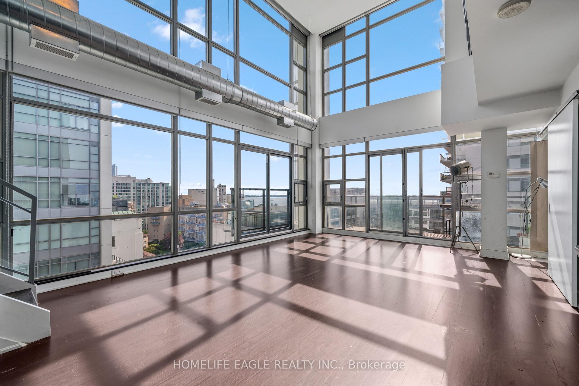 Photo 3 of Unit 805, 637 Lake Shore Boulevard W, Toronto, Niagara — HOMEH