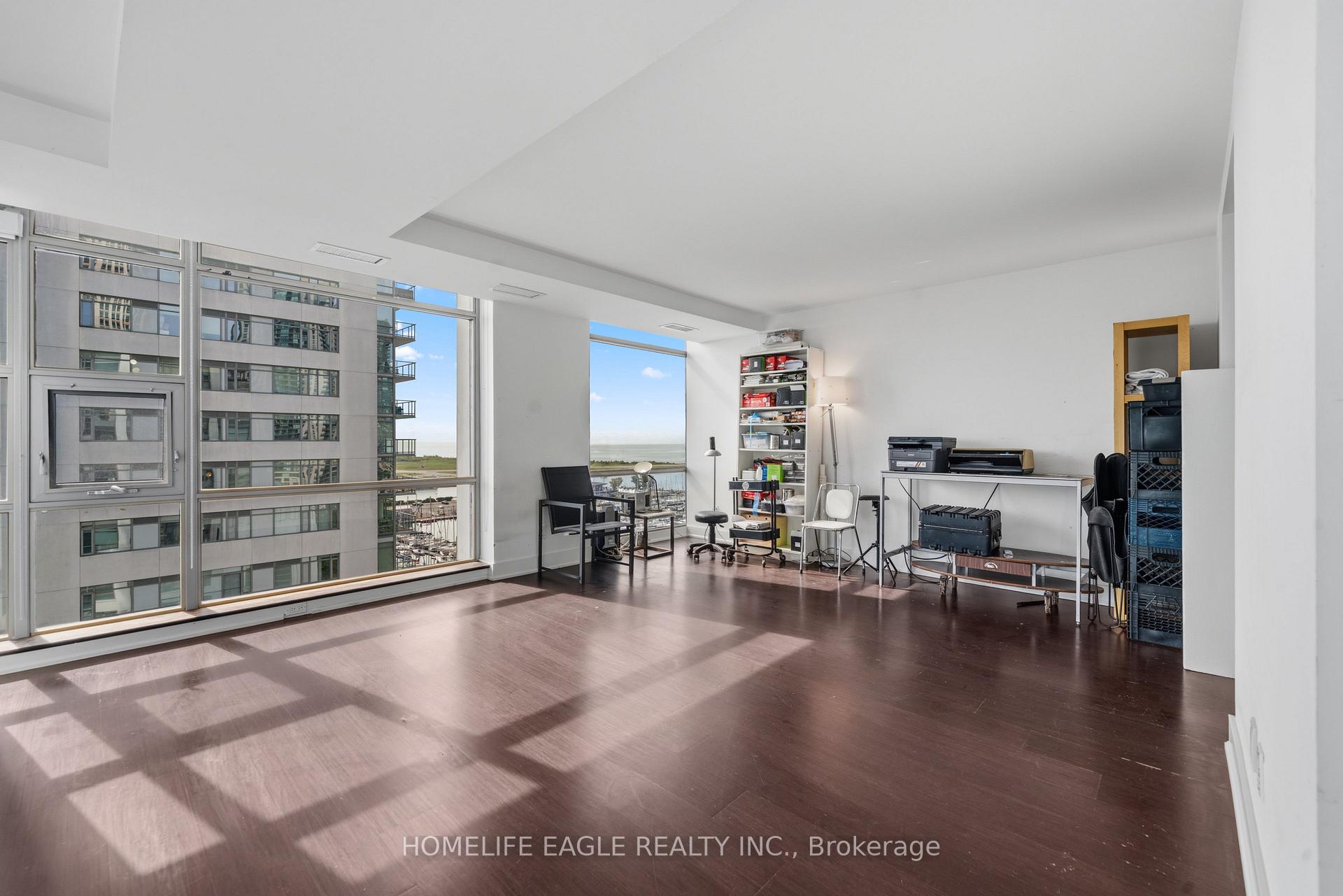 Photo 13 of Unit 805, 637 Lake Shore Boulevard W, Toronto, Niagara — HOMEH