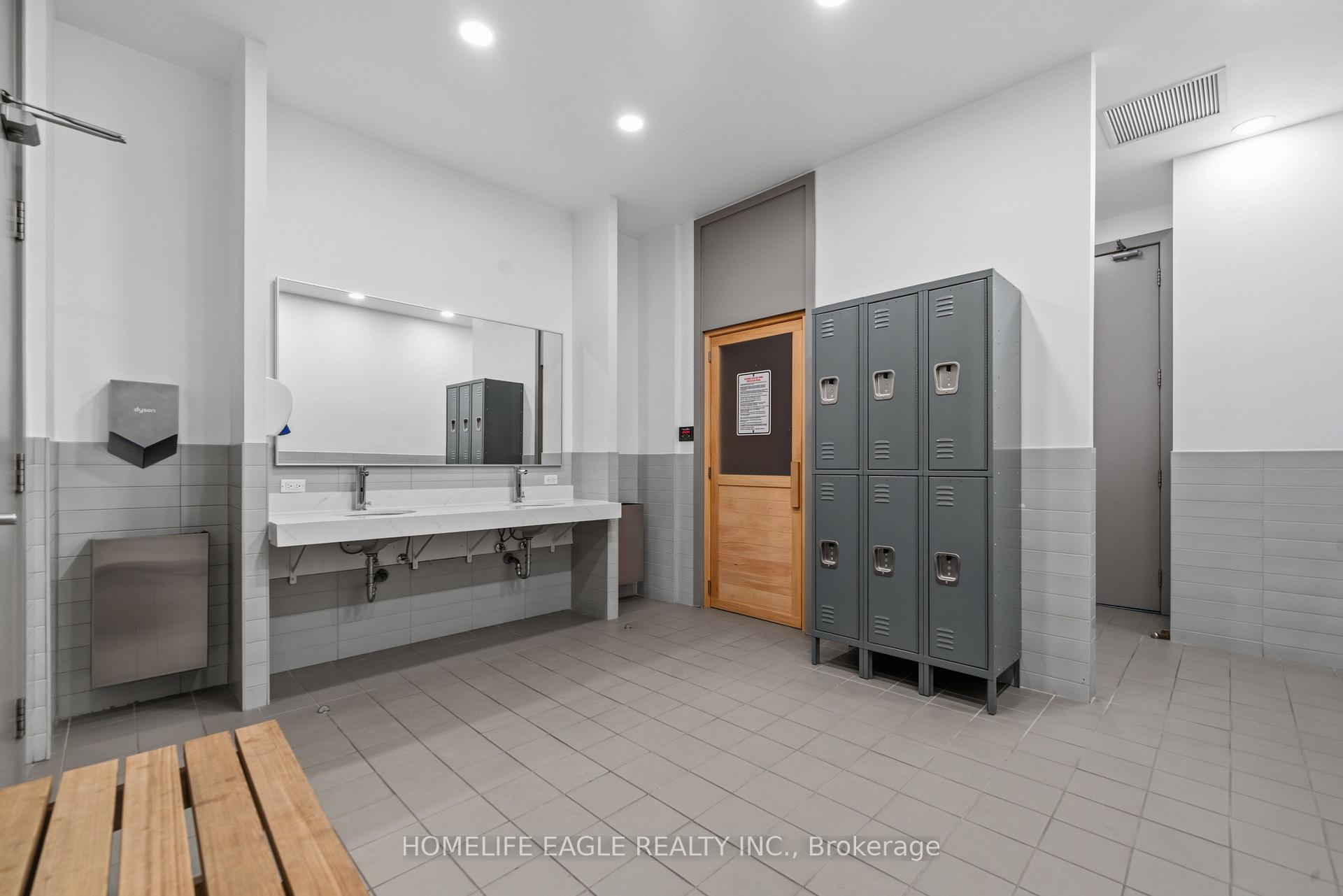Photo 24 of Unit 805, 637 Lake Shore Boulevard W, Toronto, Niagara — HOMEH