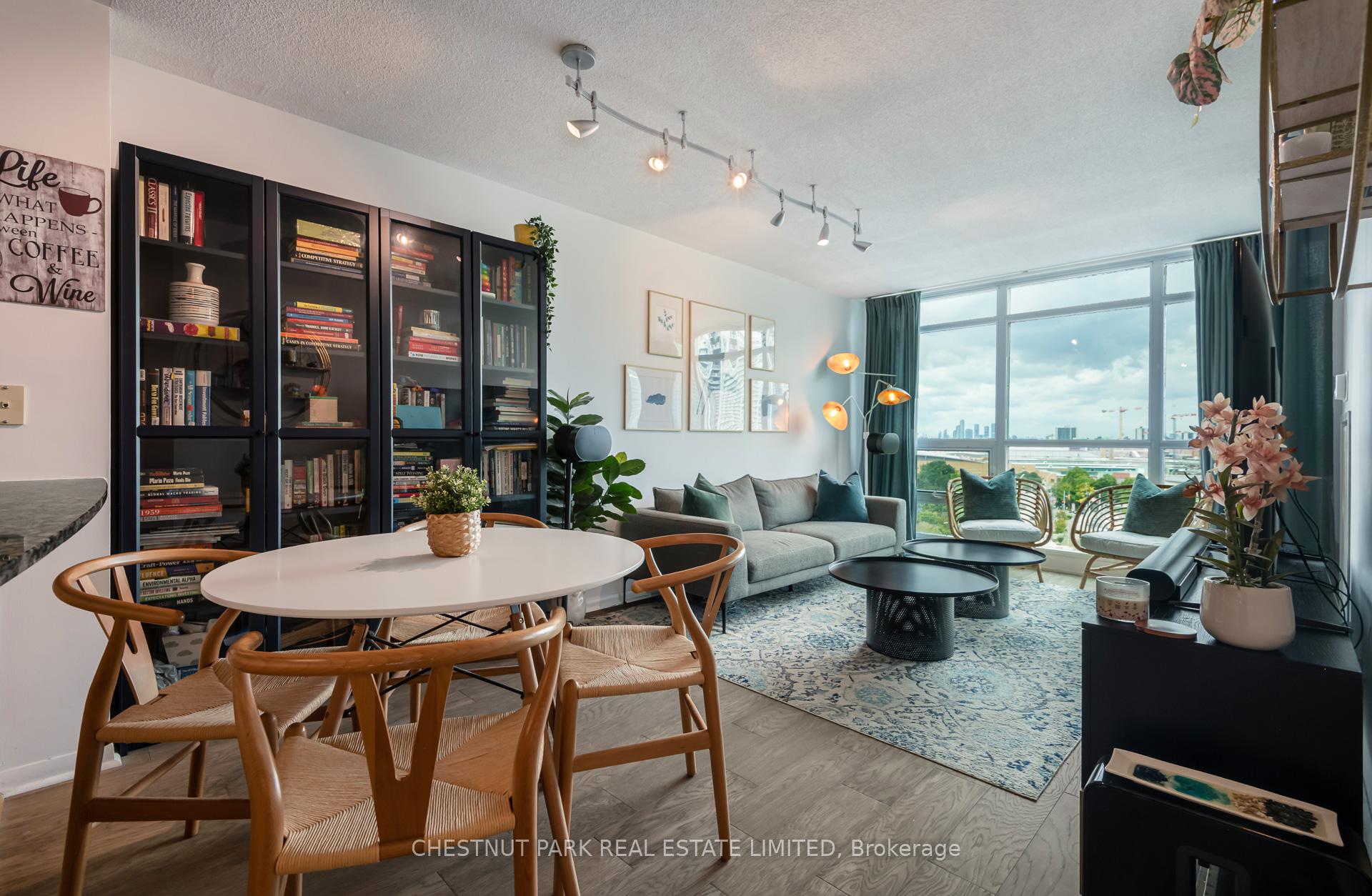 Front of Unit 1110, 231 Fort York Boulevard