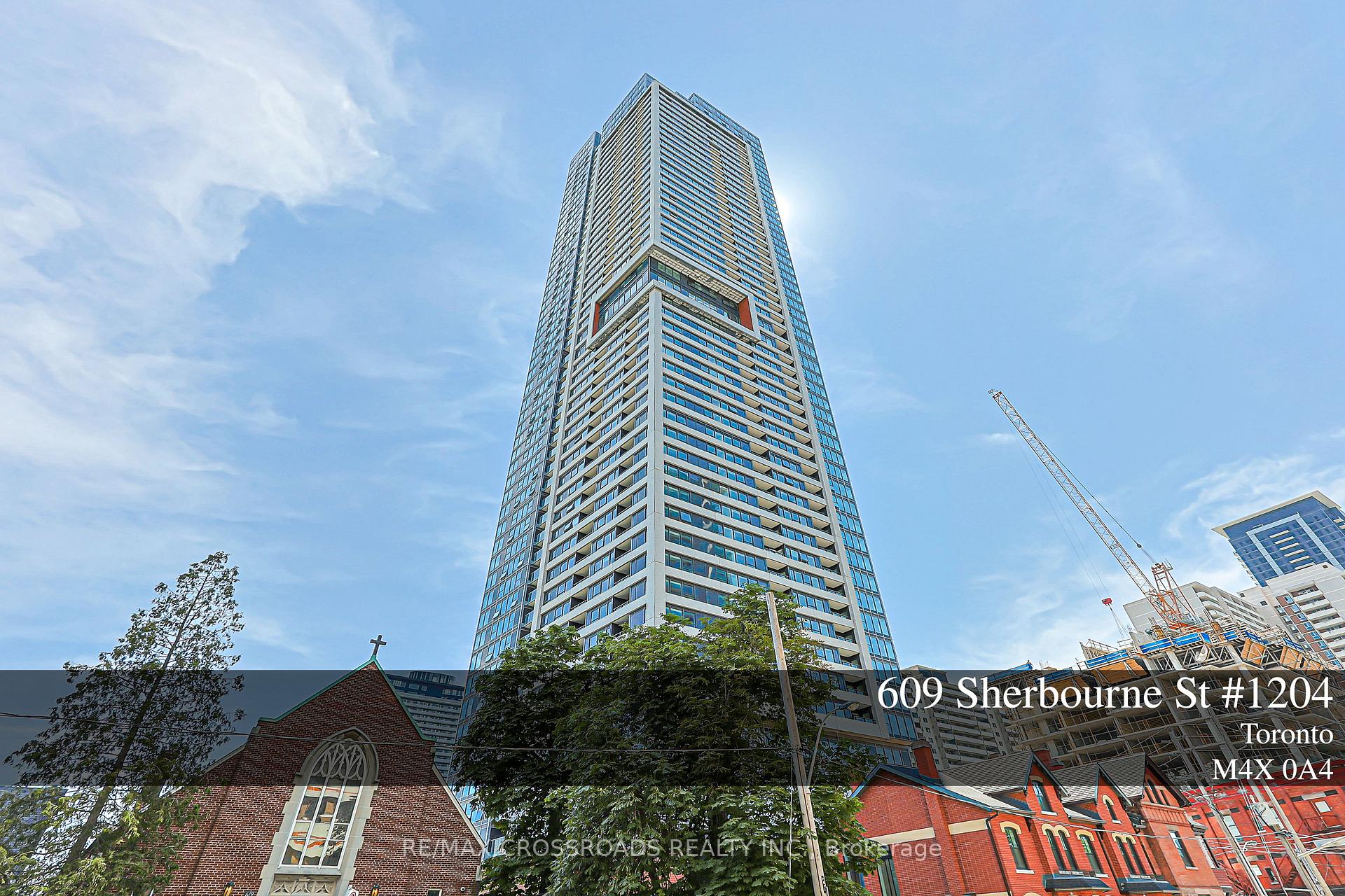Photo of Unit 1204, 609 Sherbourne Street