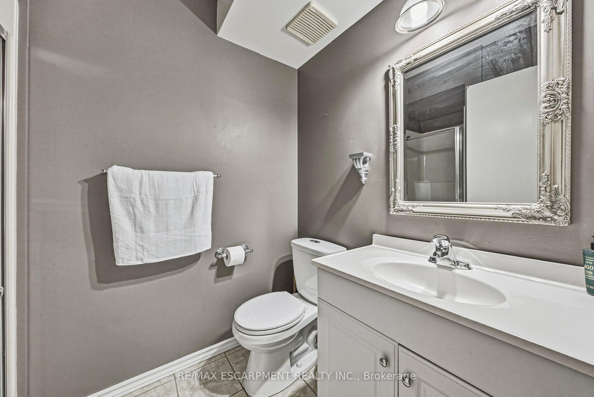 Photo 14 of Unit 88, 2530 Northampton Boulevard, Burlington, Headon — HOMEH