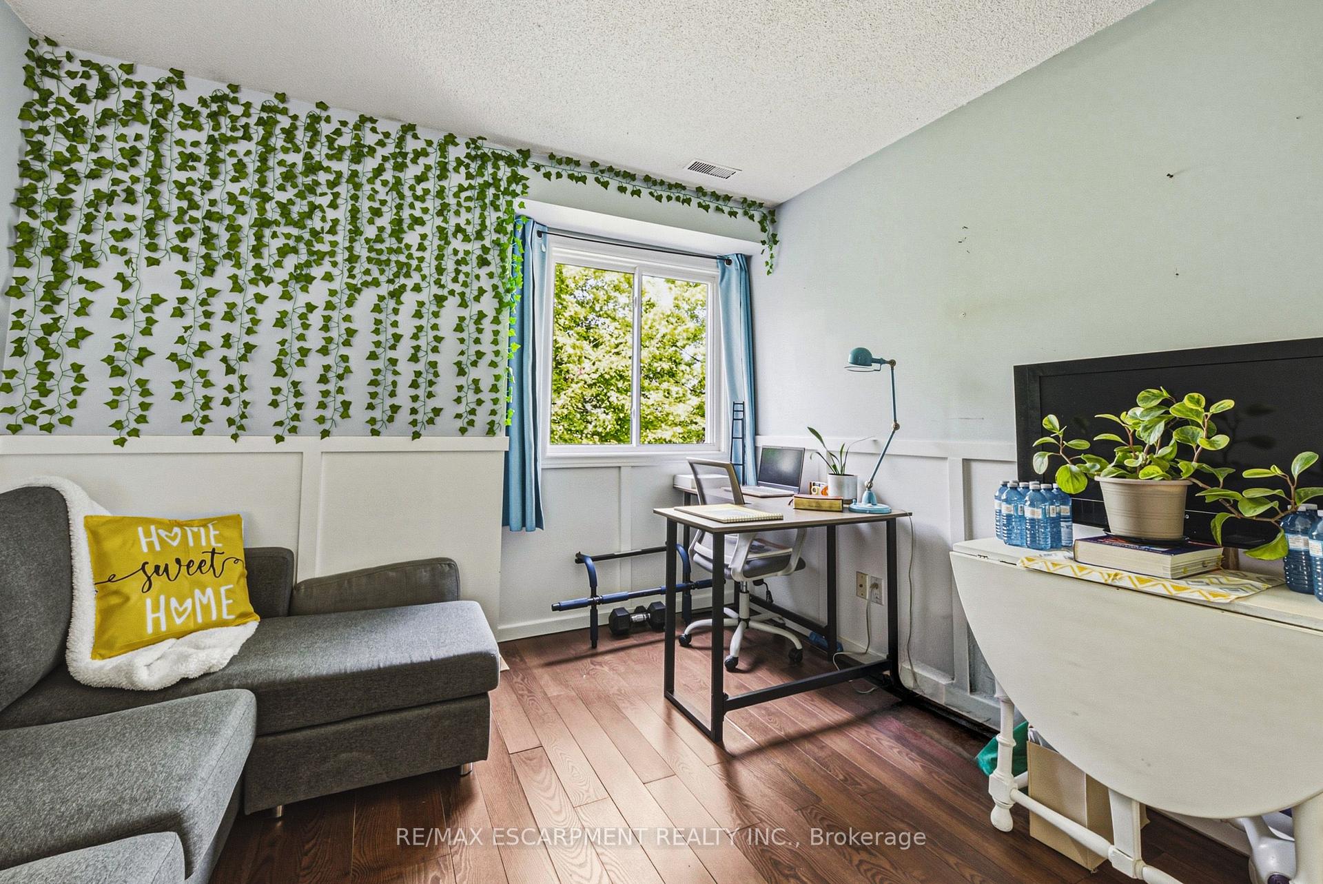 Photo 15 of Unit 88, 2530 Northampton Boulevard, Burlington, Headon — HOMEH