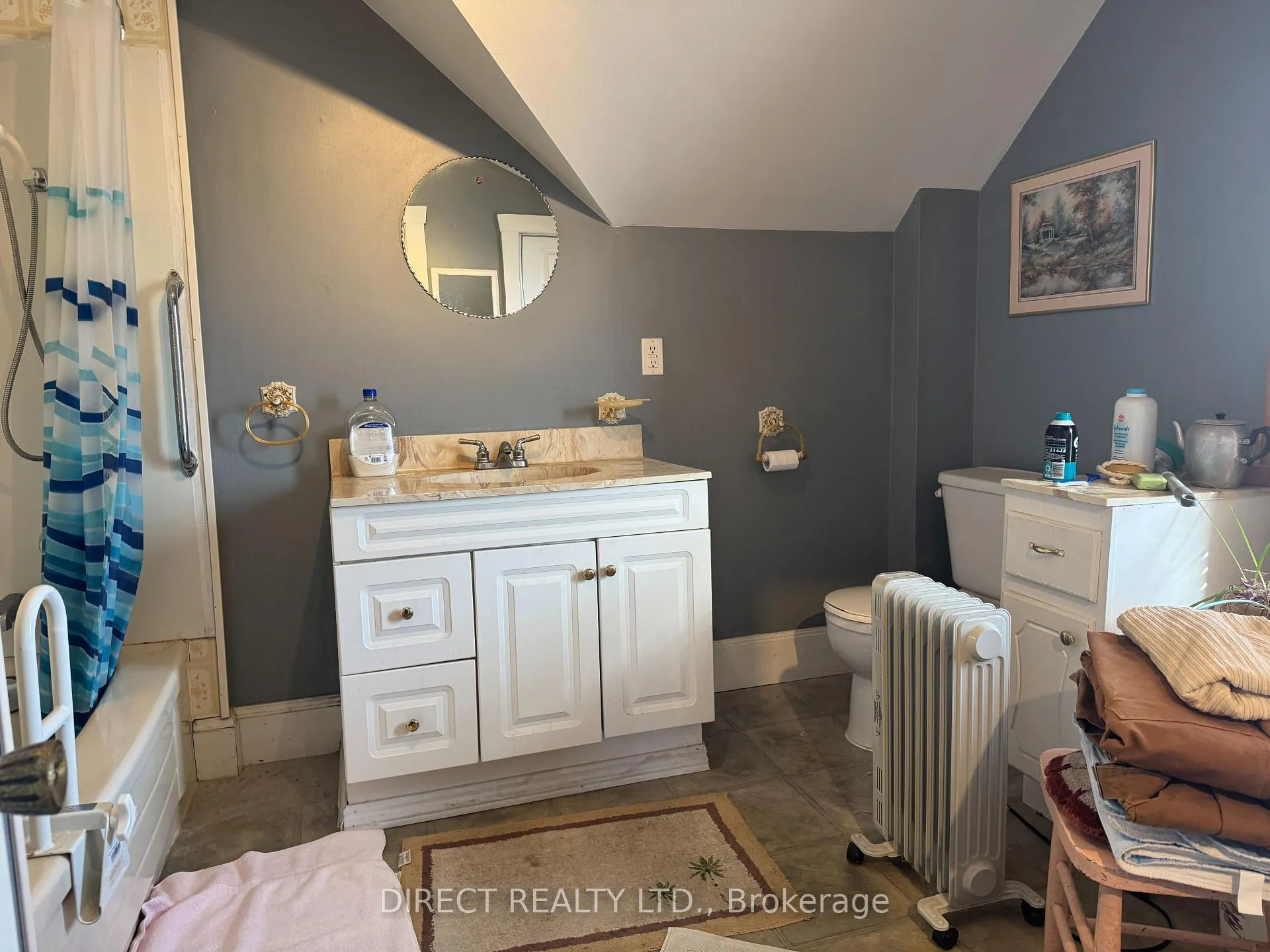 Photo 15 of 55 Stanley Street, Quinte West, Trenton Ward — HOMEH