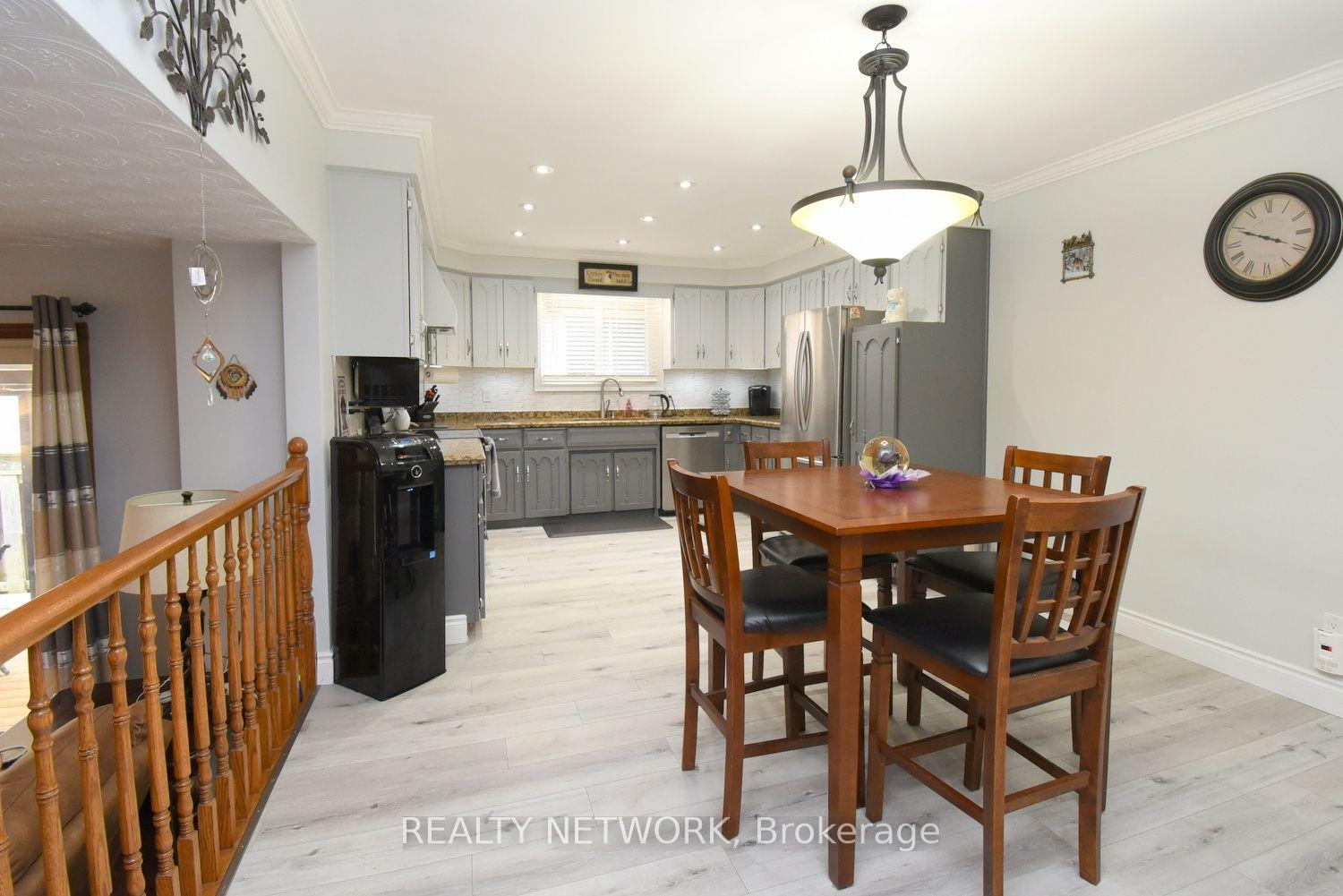 Photo 14 of 104 Glen Cannon Drive, Hamilton, Stoney Creek — HOMEH