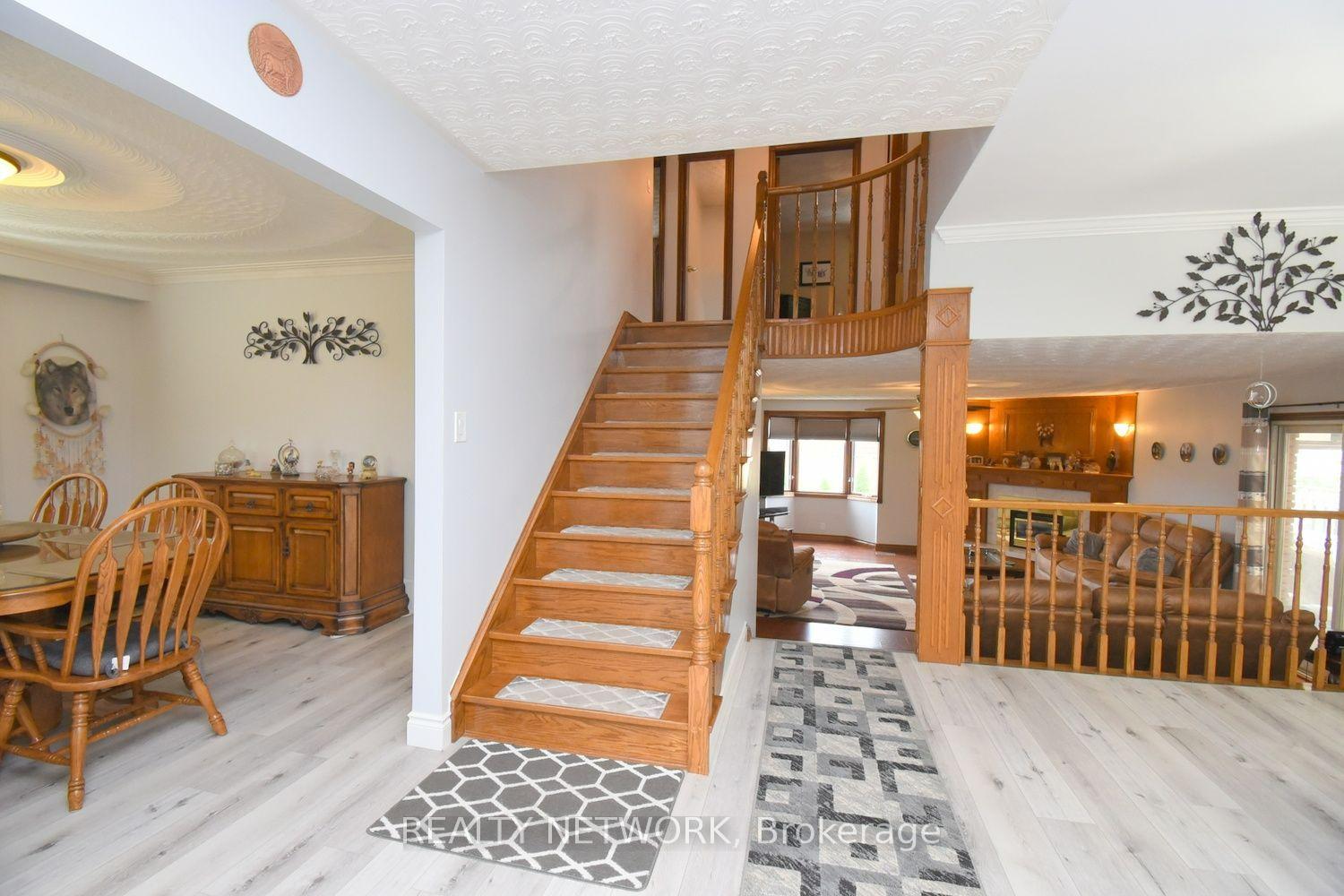 Photo 24 of 104 Glen Cannon Drive, Hamilton, Stoney Creek — HOMEH