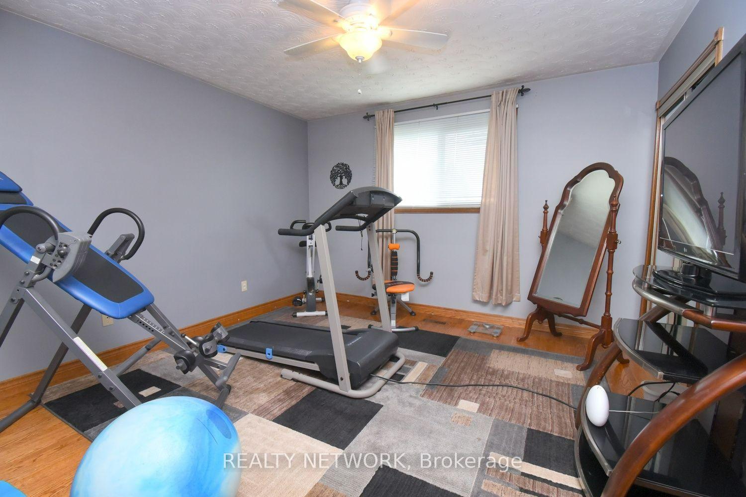 Photo 29 of 104 Glen Cannon Drive, Hamilton, Stoney Creek — HOMEH