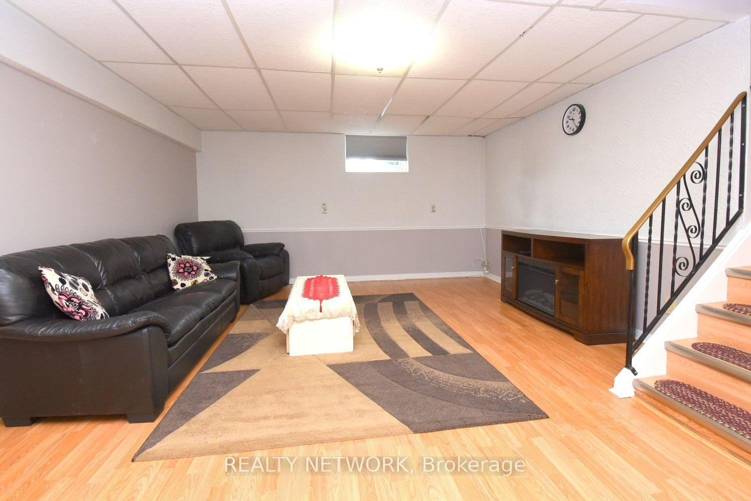 Photo 38 of 104 Glen Cannon Drive, Hamilton, Stoney Creek — HOMEH