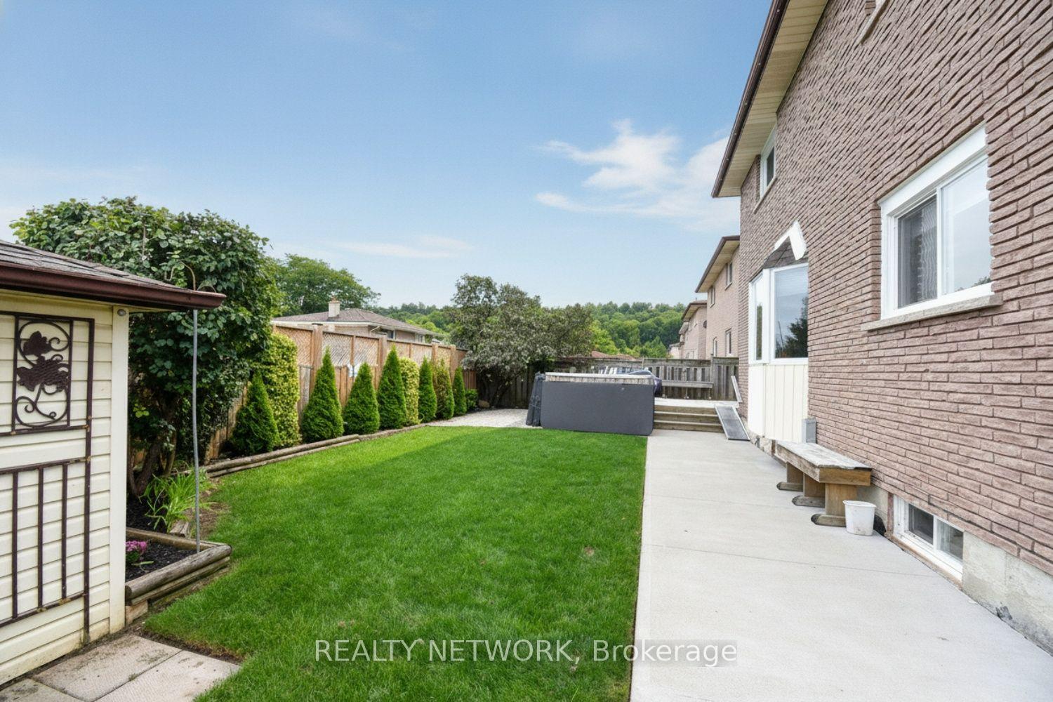 Photo 46 of 104 Glen Cannon Drive, Hamilton, Stoney Creek — HOMEH