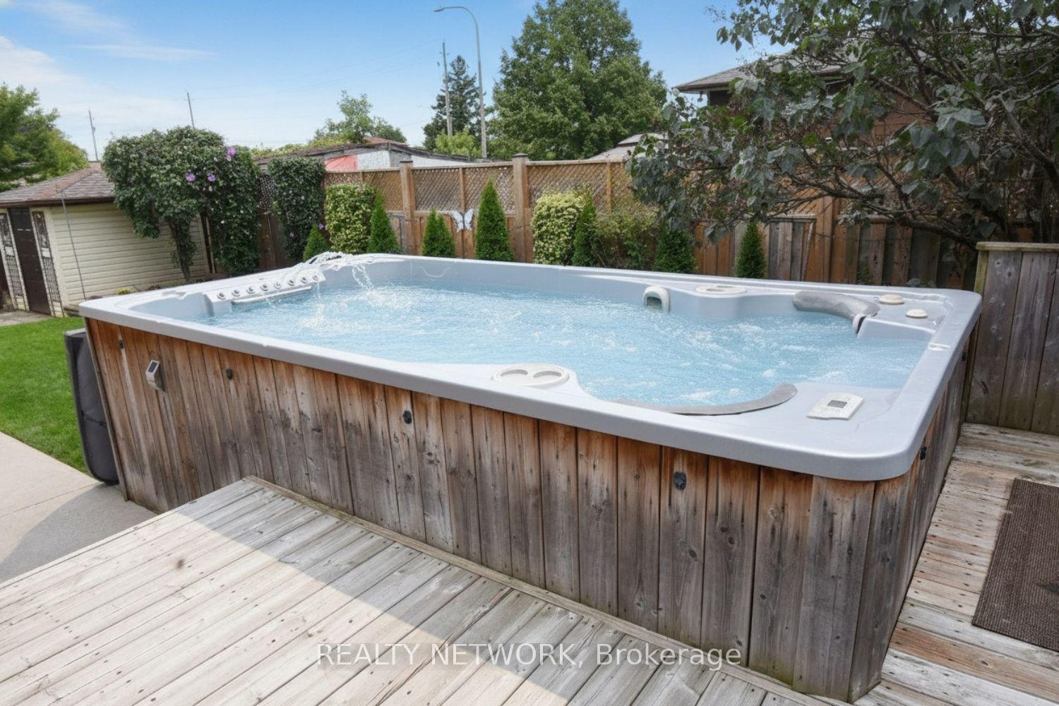 Photo 47 of 104 Glen Cannon Drive, Hamilton, Stoney Creek — HOMEH