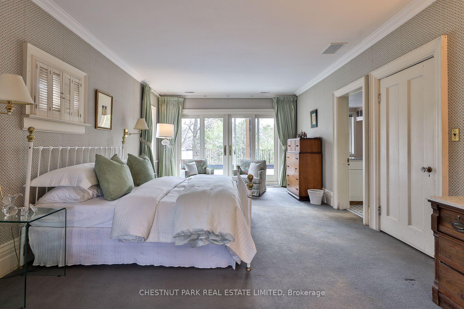 Photo 29 of 127 Roxborough Drive, Toronto, Rosedale-Moore Park — HOMEH
