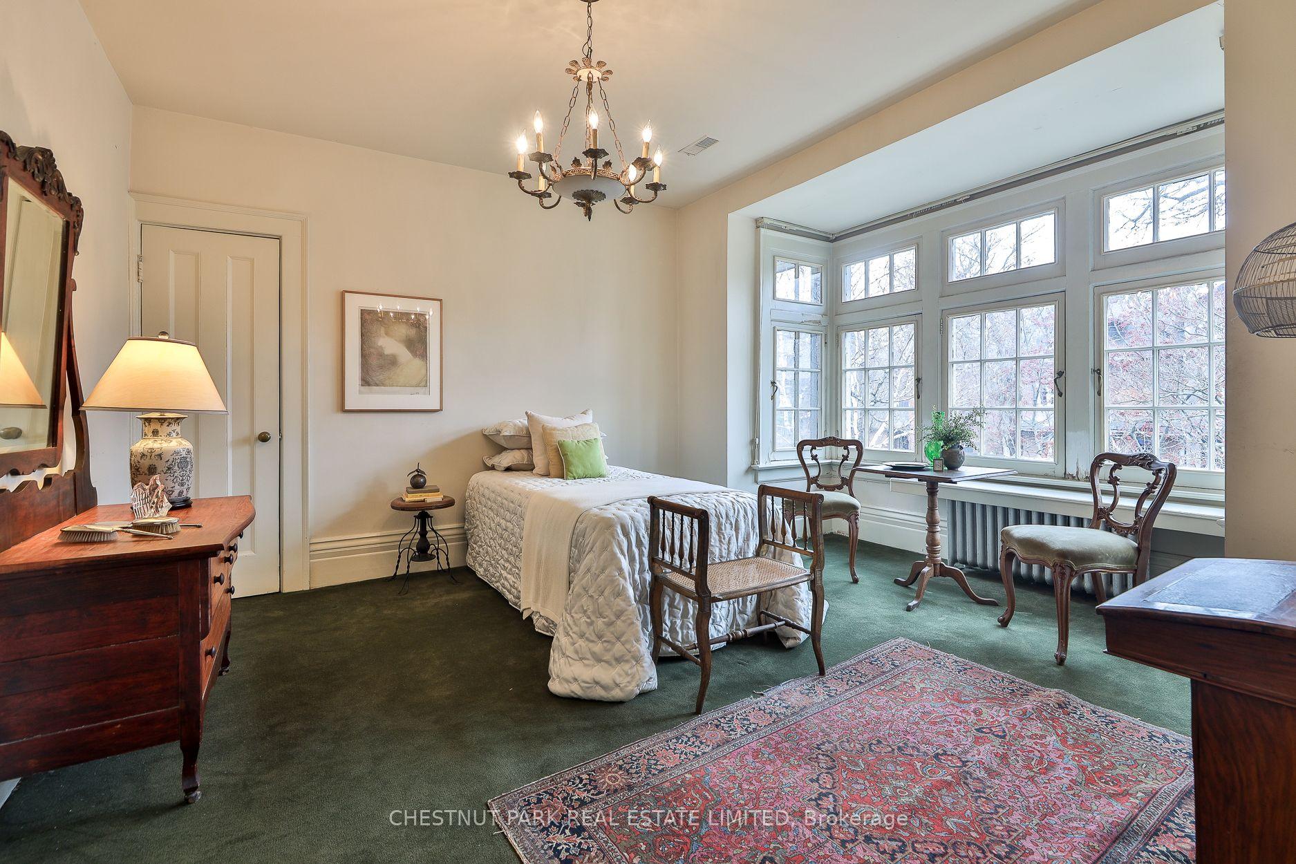 Photo 37 of 127 Roxborough Drive, Toronto, Rosedale-Moore Park — HOMEH