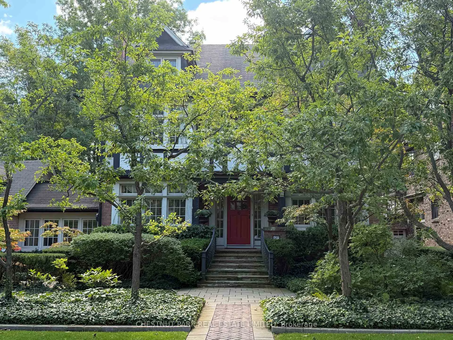 Photo 7 of 127 Roxborough Drive, Toronto, Rosedale-Moore Park — HOMEH