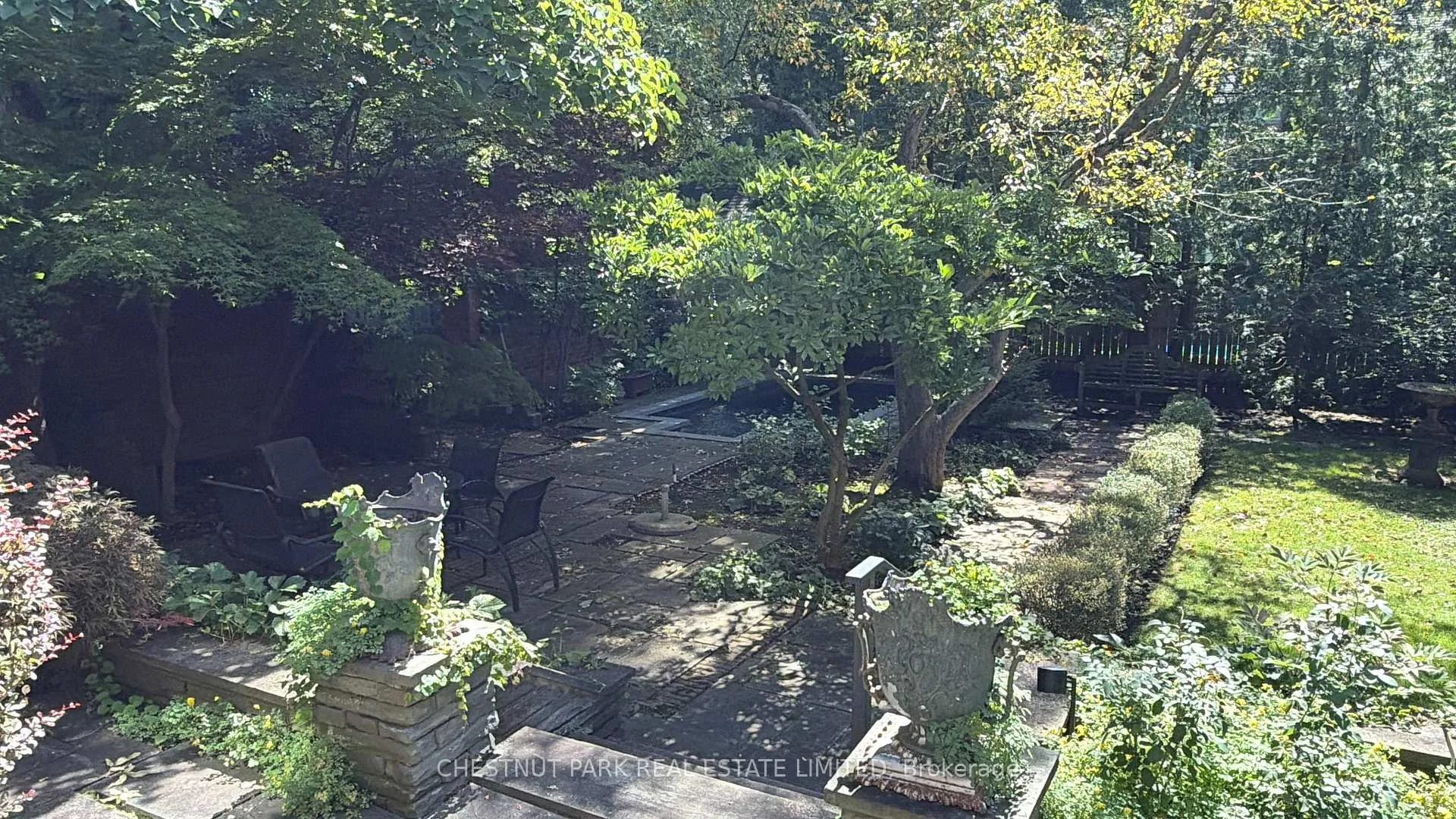 Photo 65 of 127 Roxborough Drive, Toronto, Rosedale-Moore Park — HOMEH