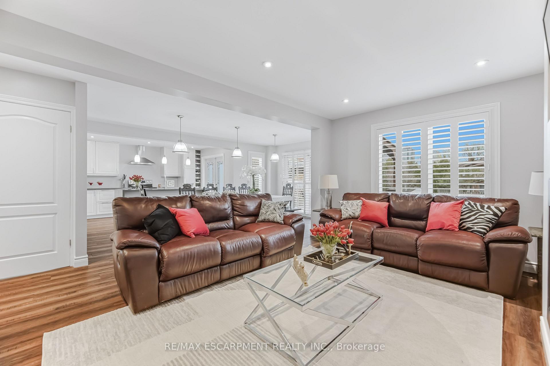 Photo 9 of 3332 Testimony Square, Mississauga, Fairview — HOMEH