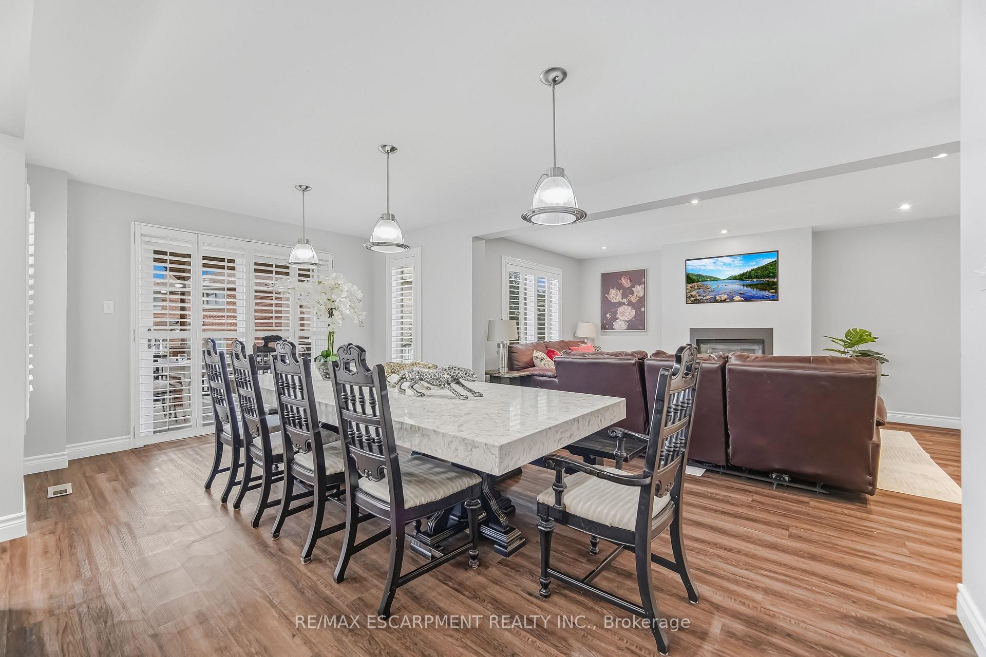 Photo 10 of 3332 Testimony Square, Mississauga, Fairview — HOMEH