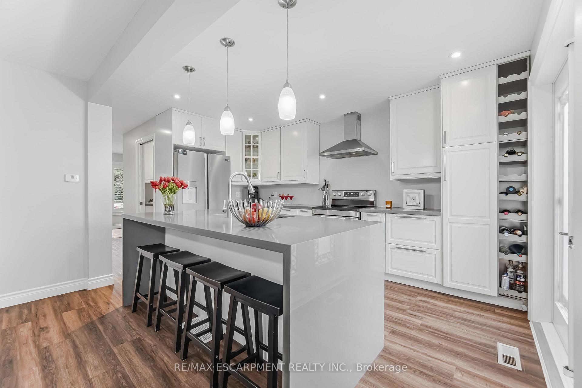 Photo 13 of 3332 Testimony Square, Mississauga, Fairview — HOMEH