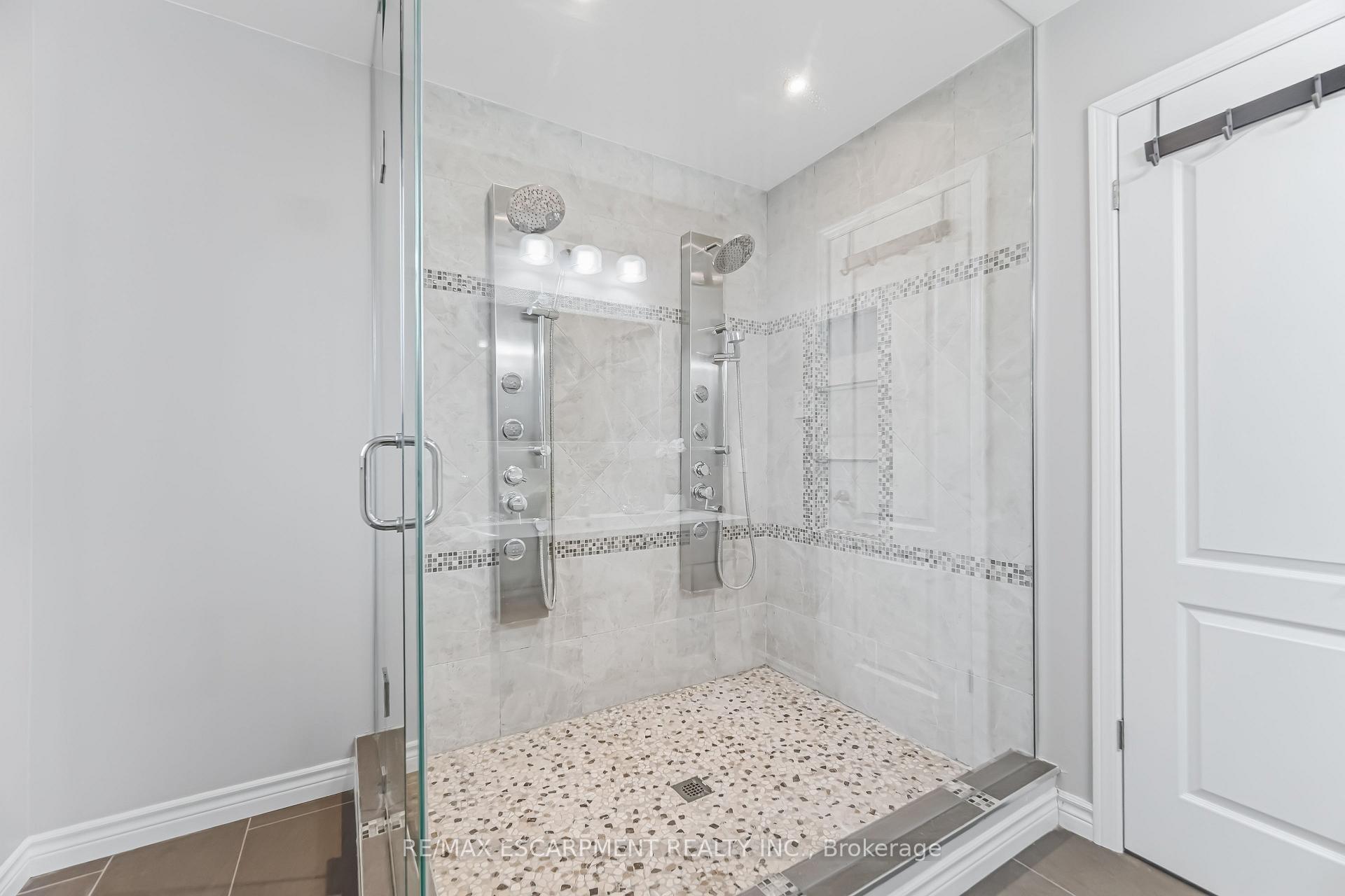 Photo 25 of 3332 Testimony Square, Mississauga, Fairview — HOMEH