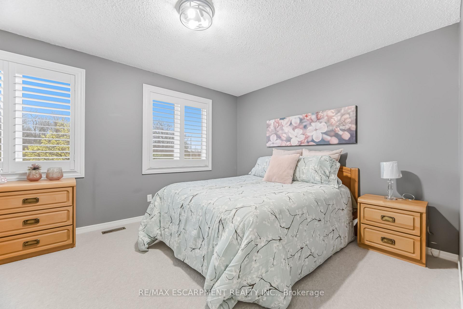 Photo 27 of 3332 Testimony Square, Mississauga, Fairview — HOMEH