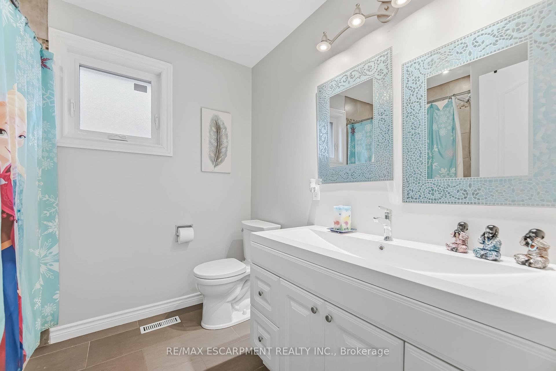 Photo 30 of 3332 Testimony Square, Mississauga, Fairview — HOMEH