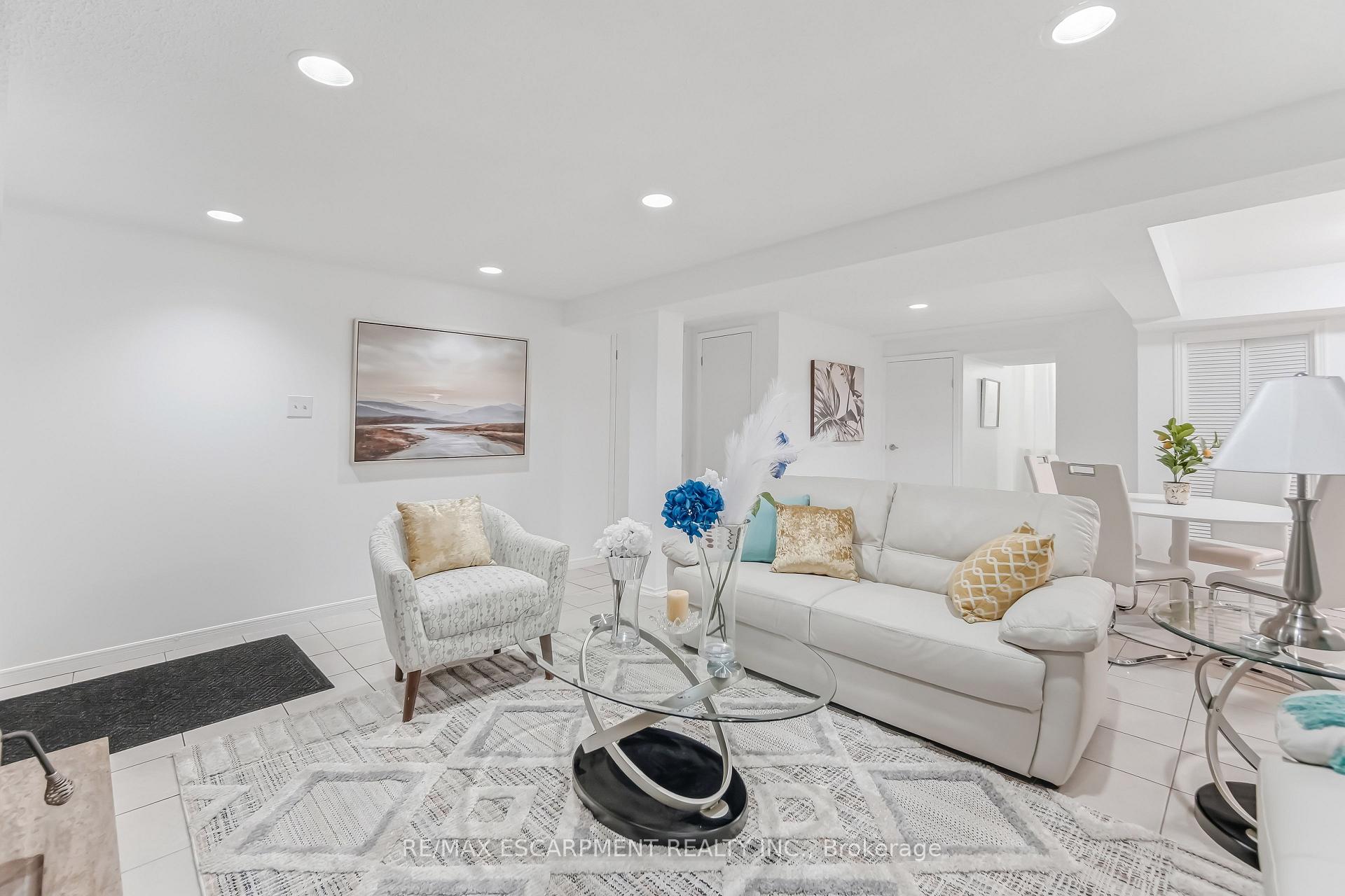 Photo 34 of 3332 Testimony Square, Mississauga, Fairview — HOMEH