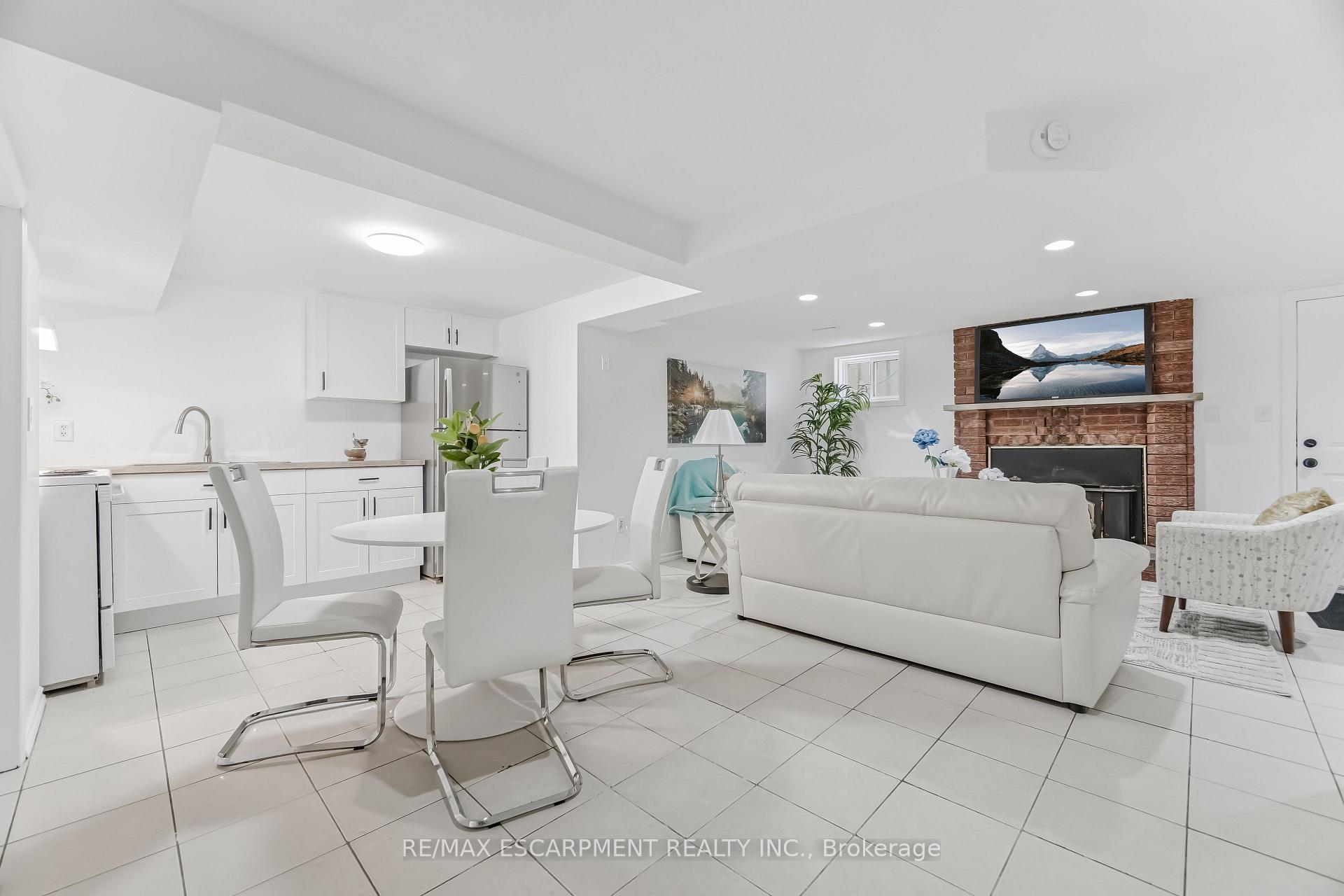Photo 36 of 3332 Testimony Square, Mississauga, Fairview — HOMEH