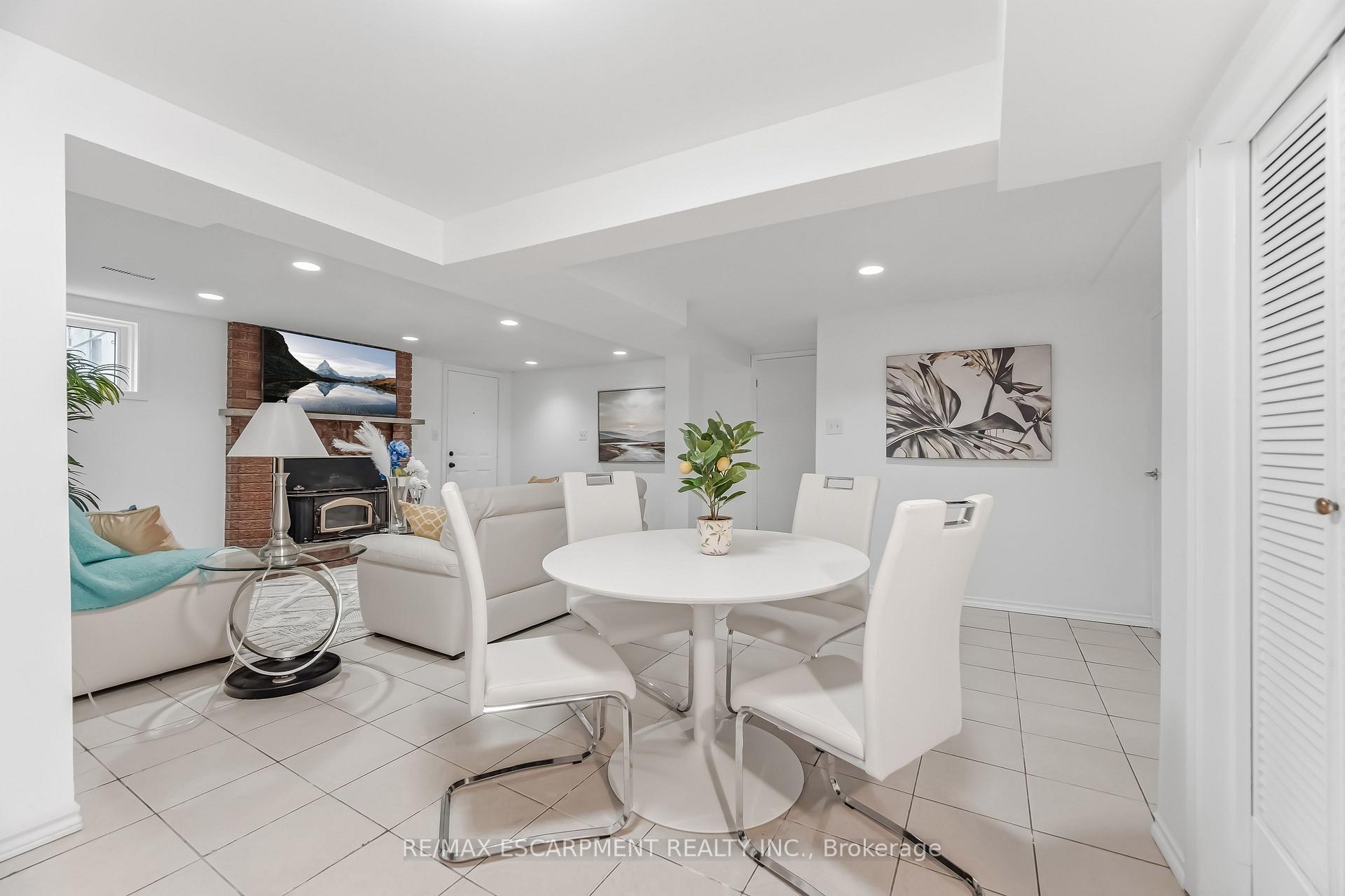 Photo 39 of 3332 Testimony Square, Mississauga, Fairview — HOMEH