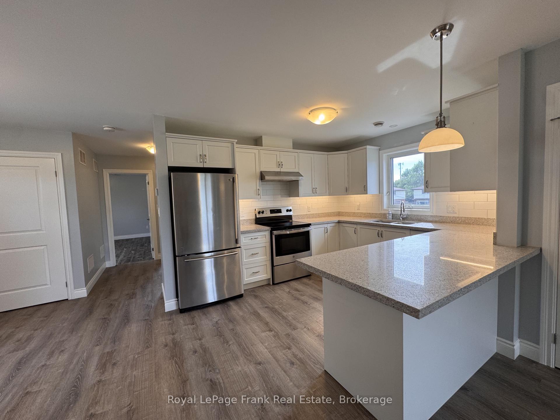 Photo 7 of 627 Bloor Street E, Oshawa, Farewell — HOMEH