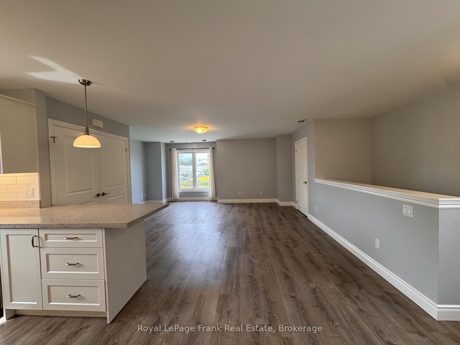 Photo 9 of 627 Bloor Street E, Oshawa, Farewell — HOMEH