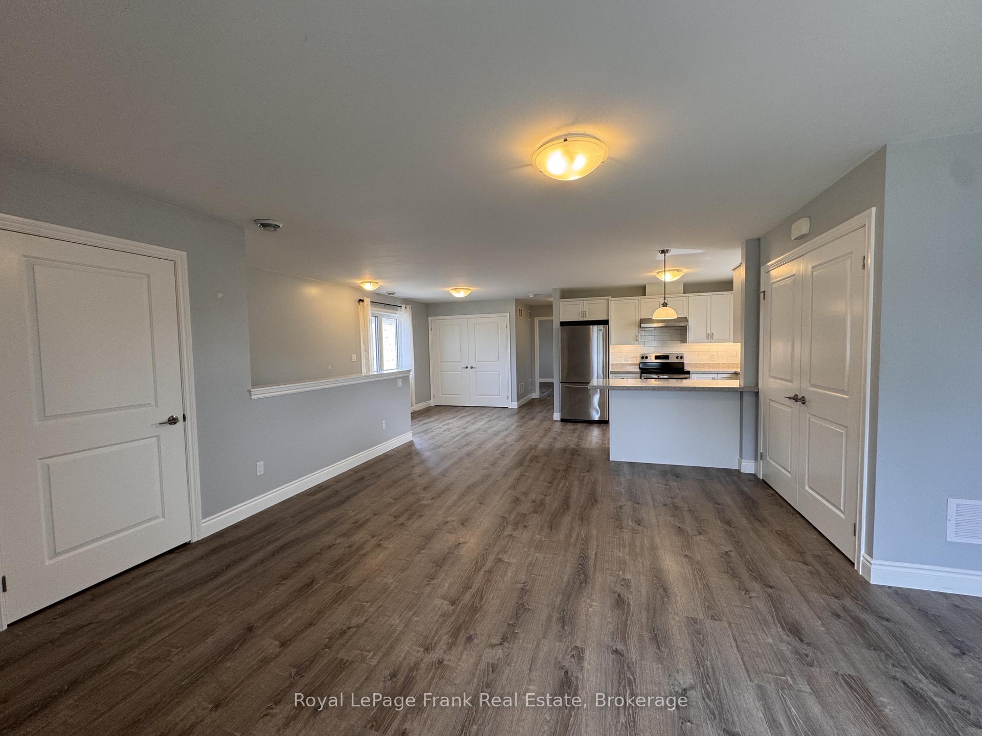 Photo 12 of 627 Bloor Street E, Oshawa, Farewell — HOMEH