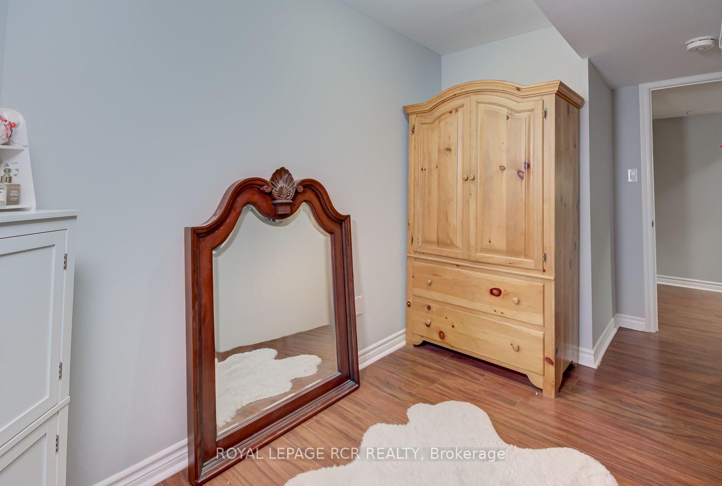Photo 27 of 13 Silvervalley Drive, Caledon, Bolton North — HOMEH