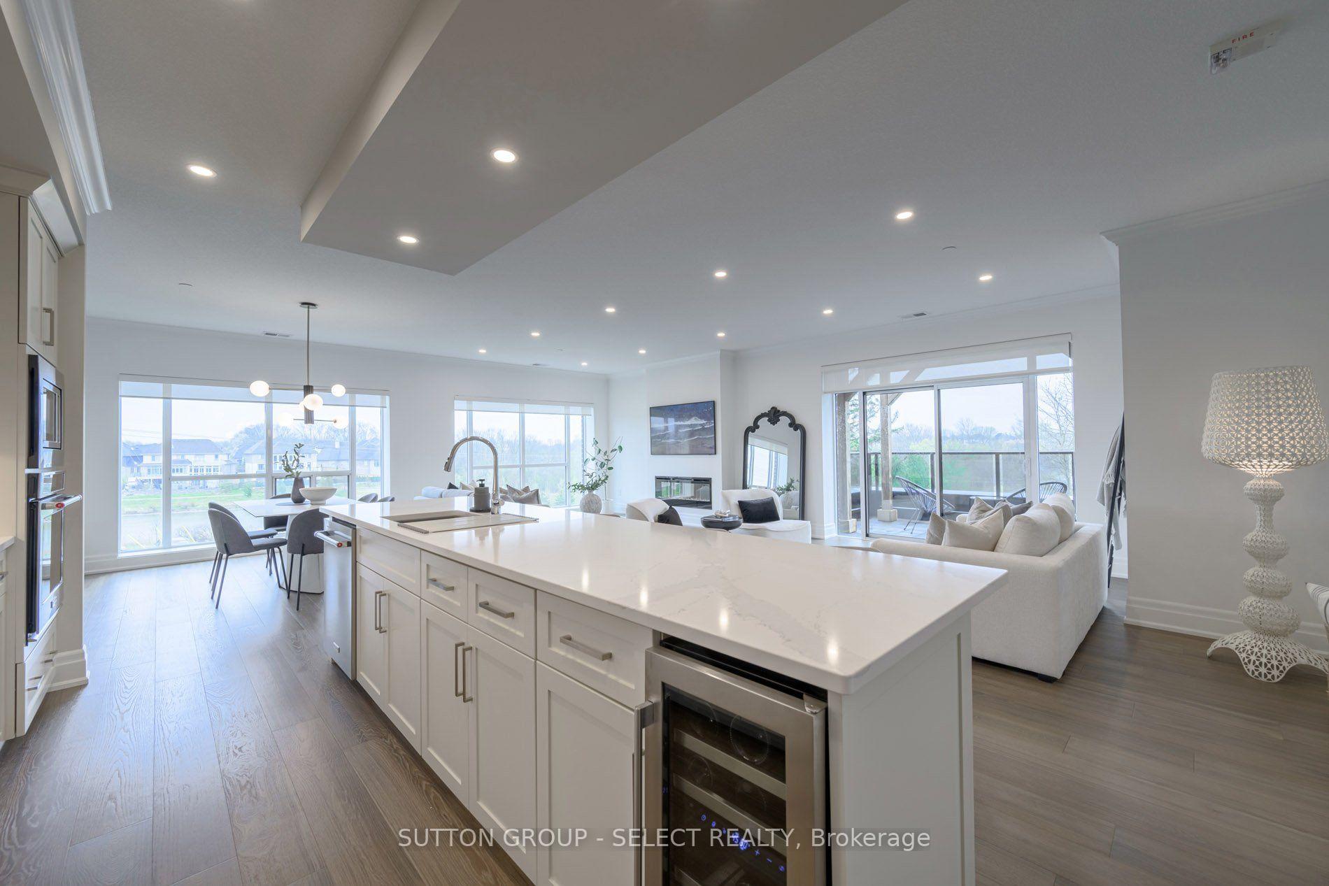 Photo 4 of Unit 212, 460 Callaway Road, London, North R — HOMEH