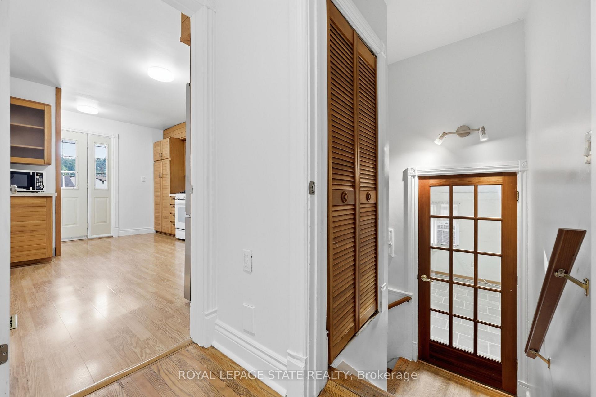 Photo 15 of 304 Whitney Avenue, Hamilton, Ainslie Wood — HOMEH