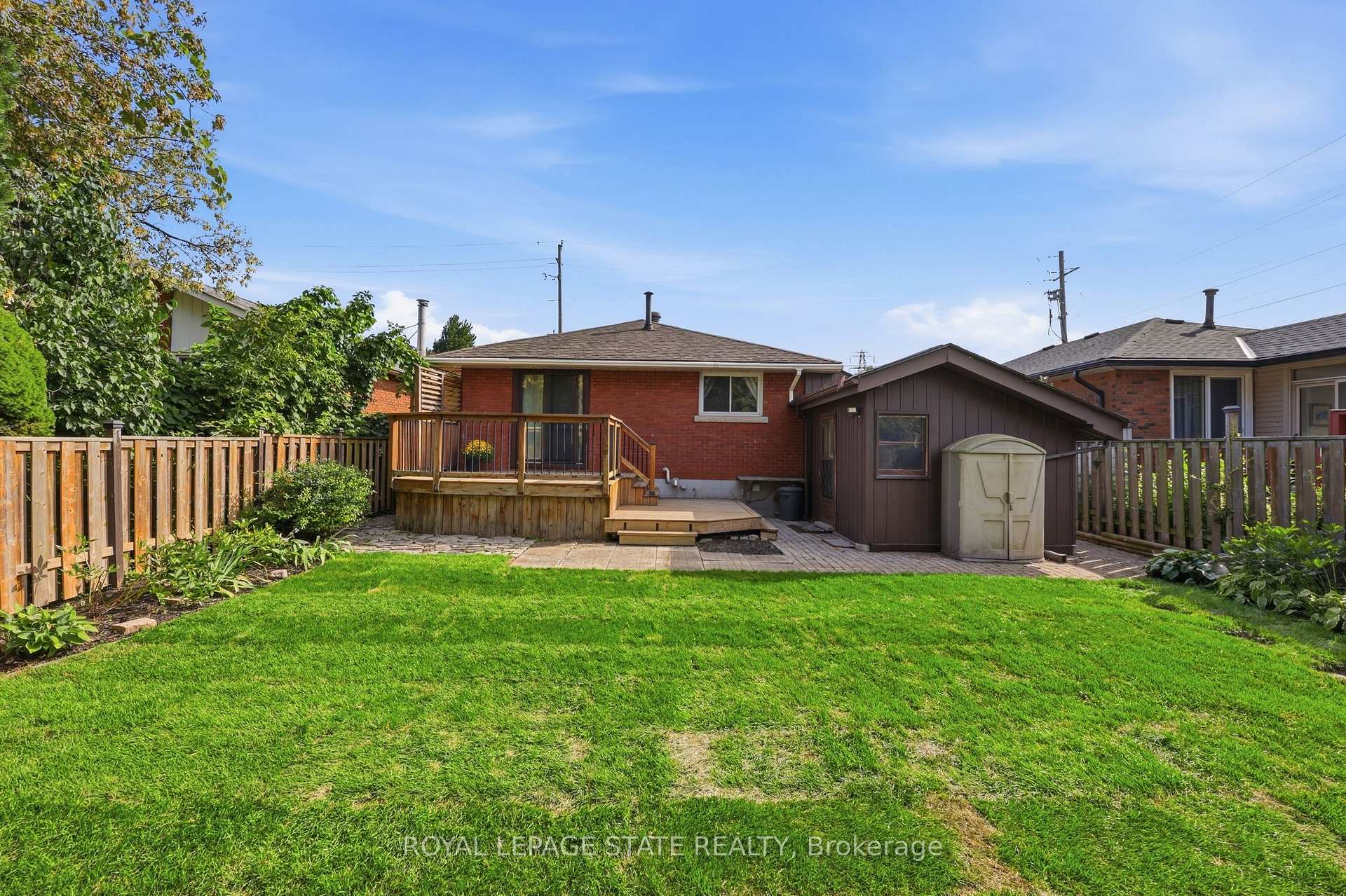 Photo 40 of 304 Whitney Avenue, Hamilton, Ainslie Wood — HOMEH