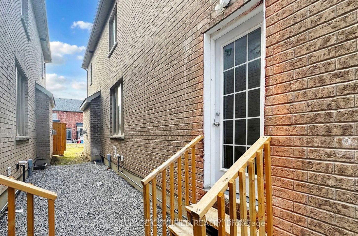 Photo 2 of Unit Basement, 21 Ouellette Drive, Whitby, Rural Whitby — HOMEH