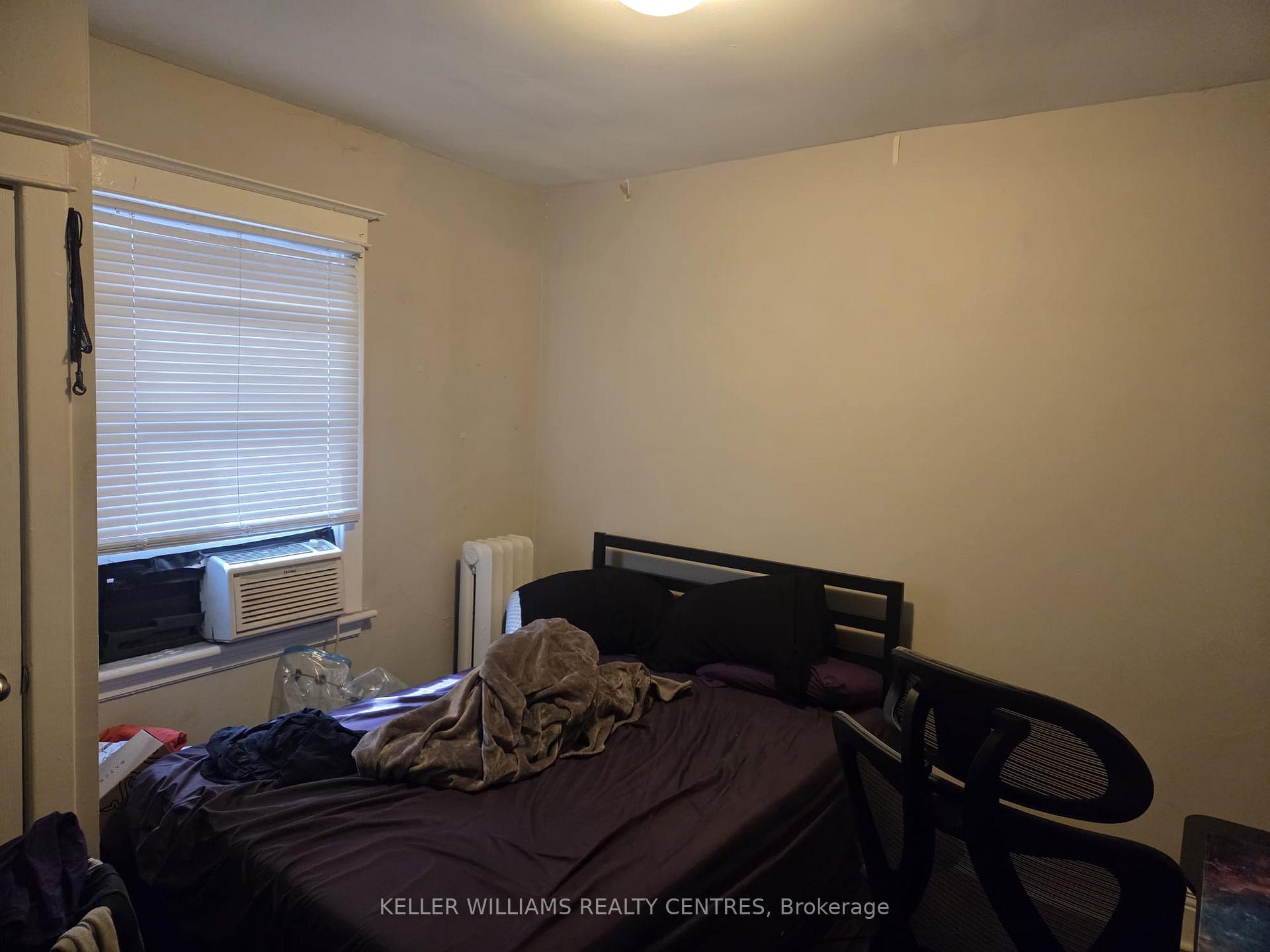 Photo 14 of Unit 4, 991 Main Street E, Hamilton, Crown Point — HOMEH