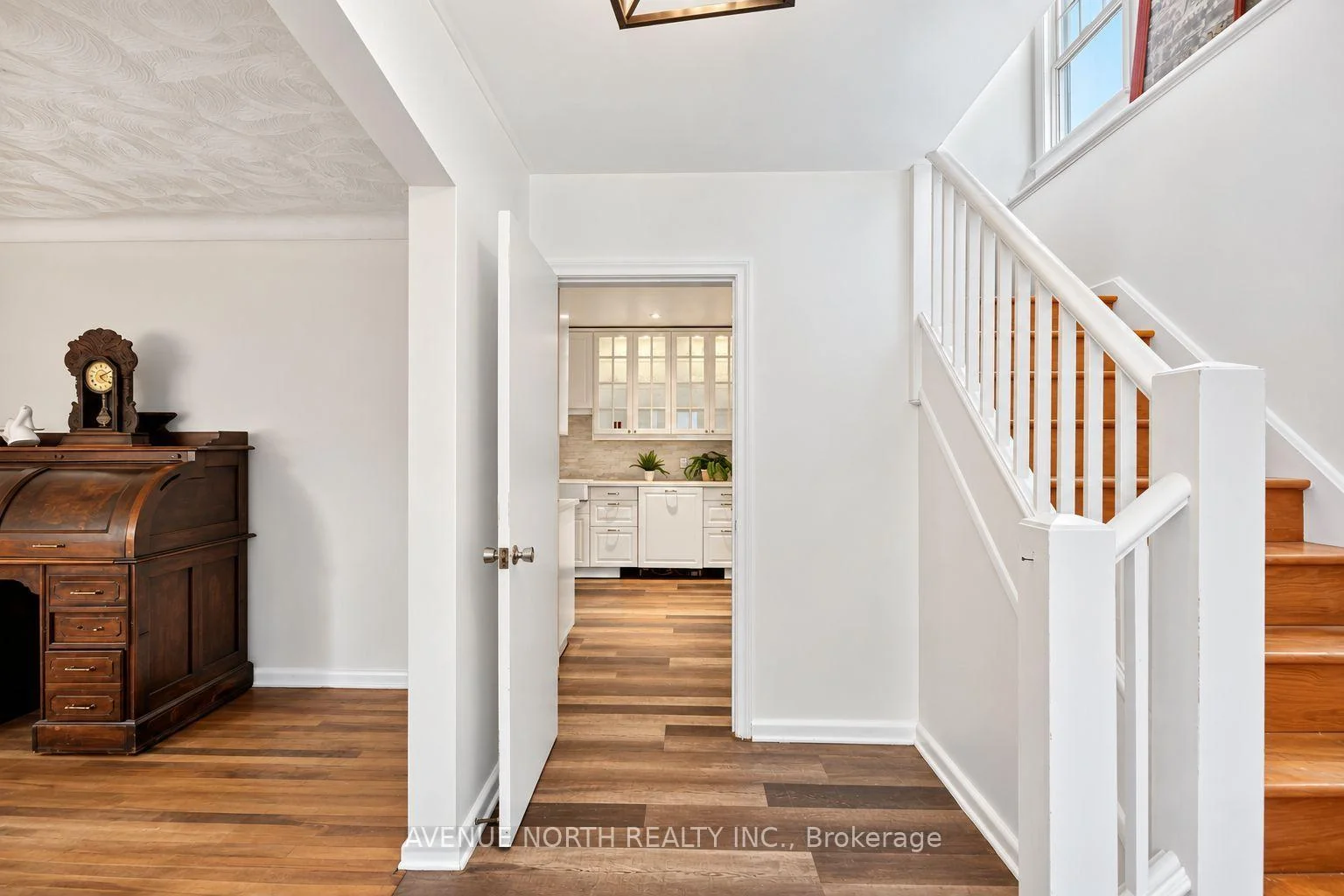 Photo 19 of 869 Chapman Boulevard, Ottawa, Elmvale Acres — HOMEH