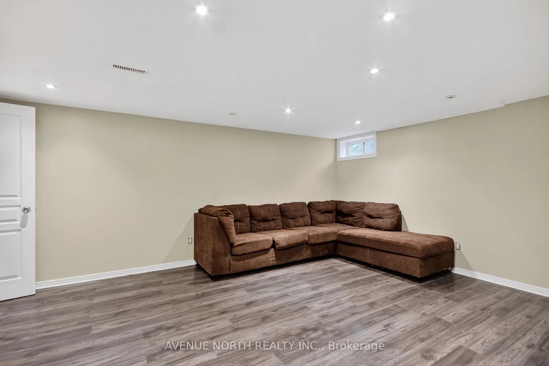 Photo 55 of 869 Chapman Boulevard, Ottawa, Elmvale Acres — HOMEH