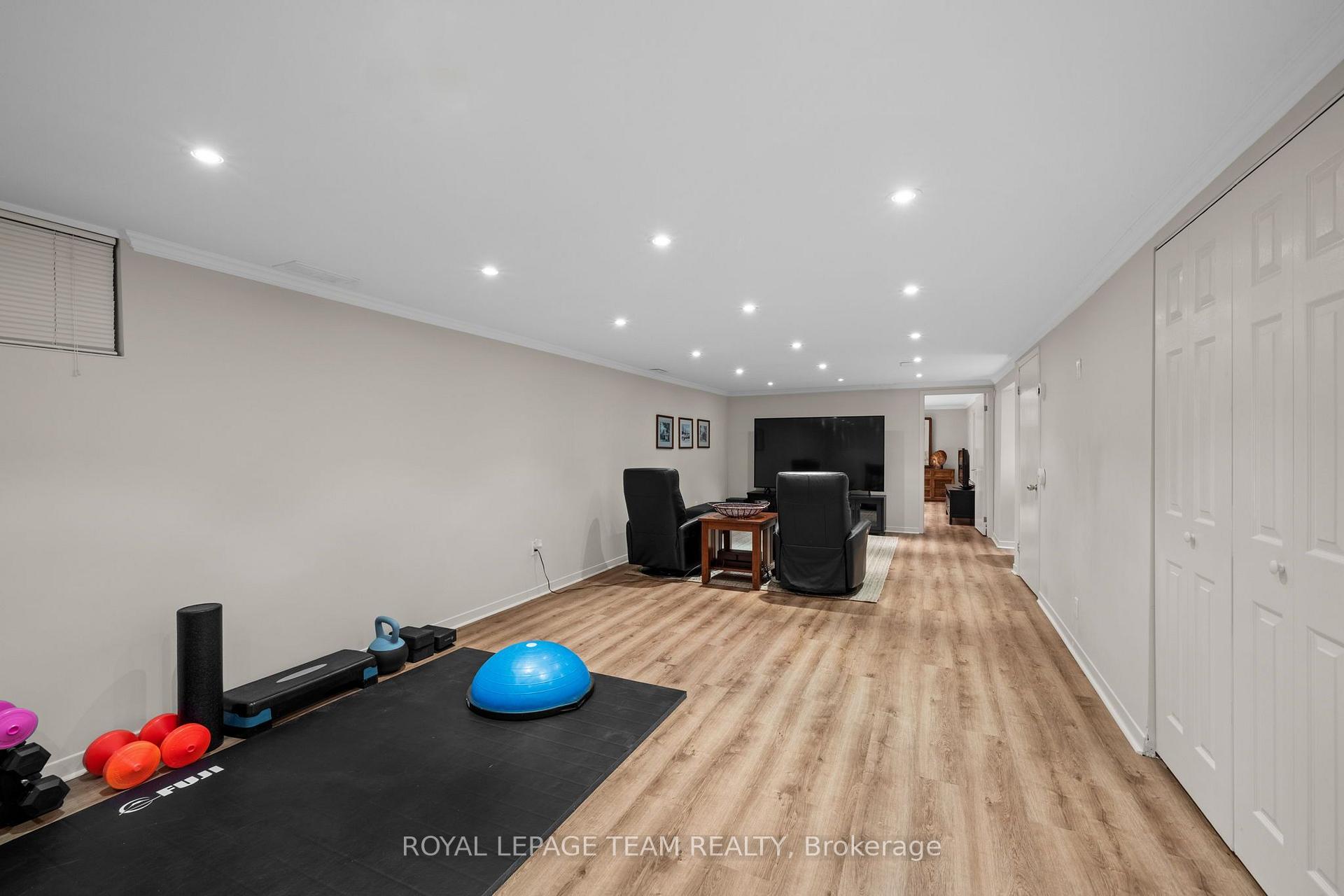Photo 30 of 1279 Fairway Drive, Ottawa, Manotick South to Roger Stevens — HOMEH